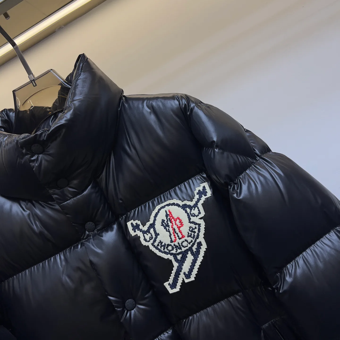 Куртки И Пуховики Женские Moncler 844165