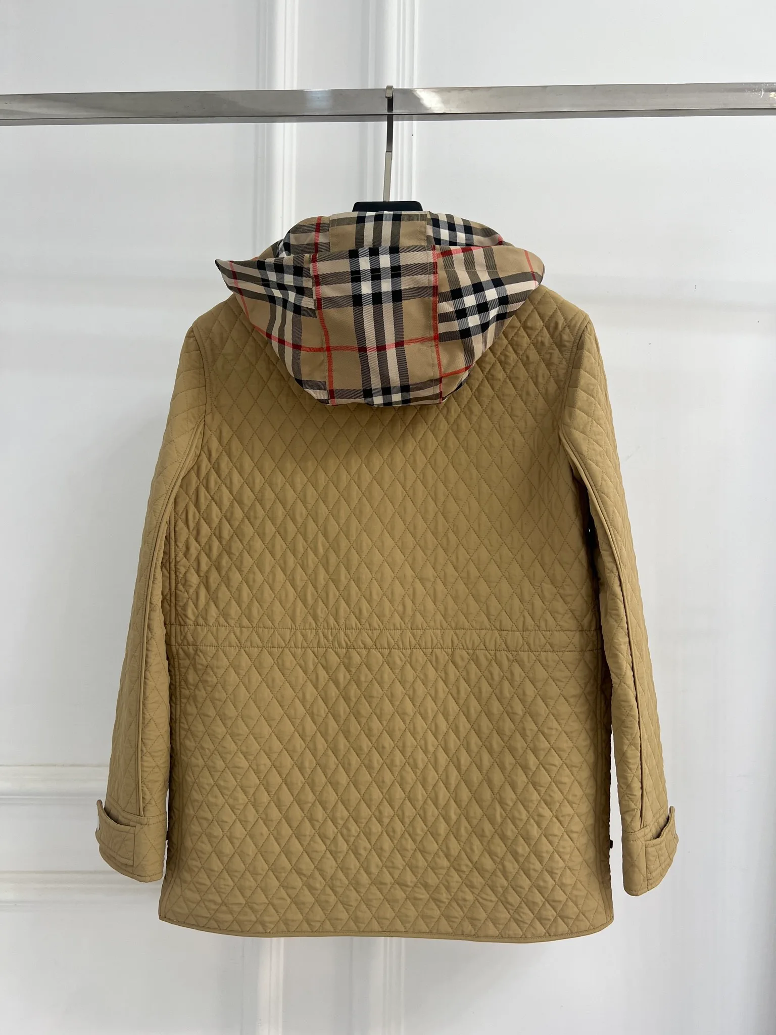 Куртки И Пуховики Женские Burberry 19266466