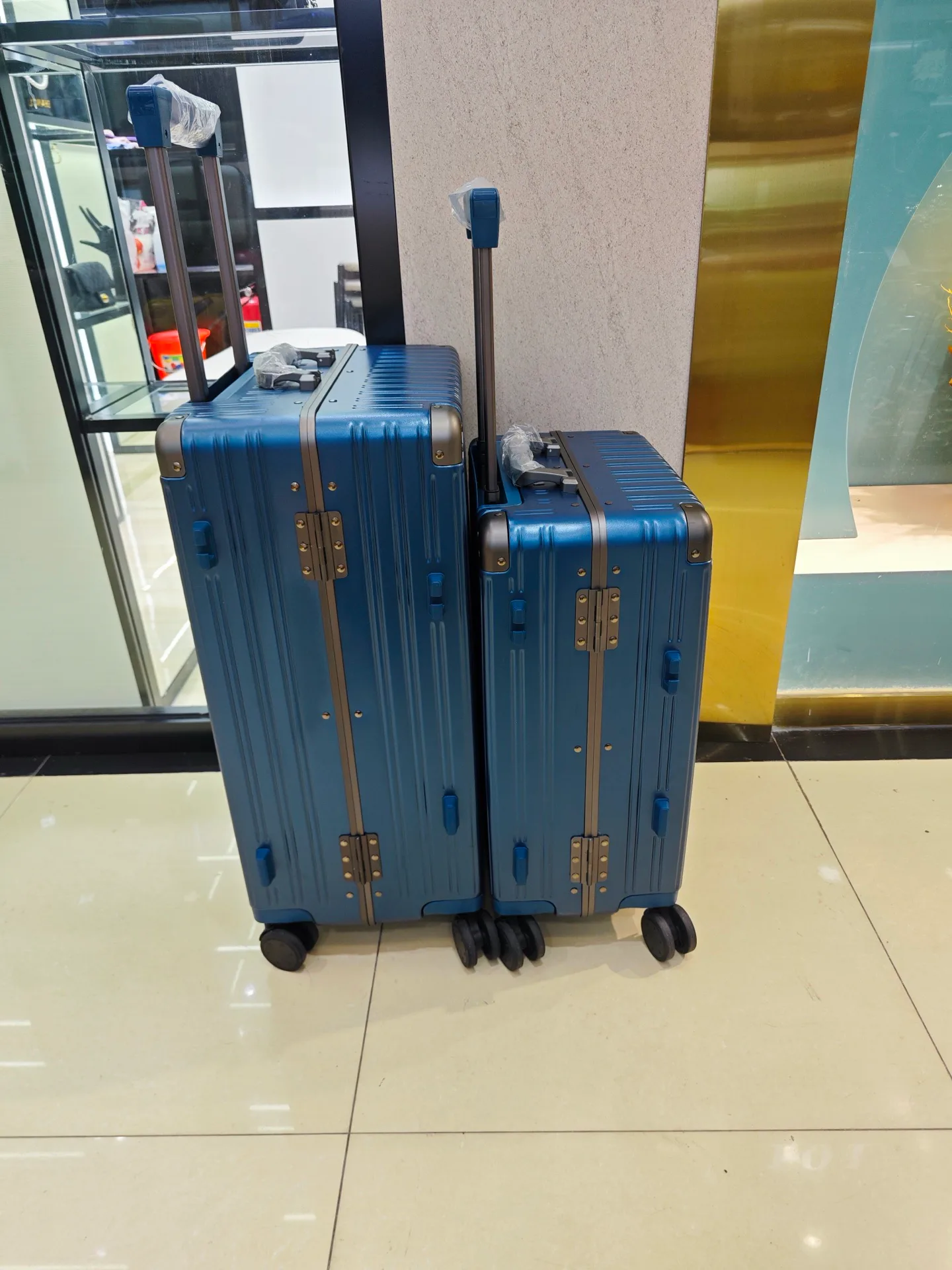 Чемоданы Rimowa 15199434