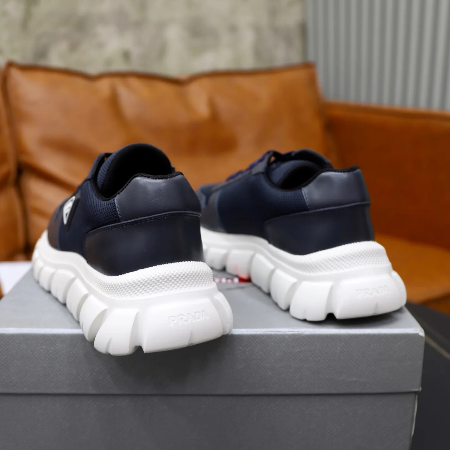 Кроссовки Мужские Prada 11490419