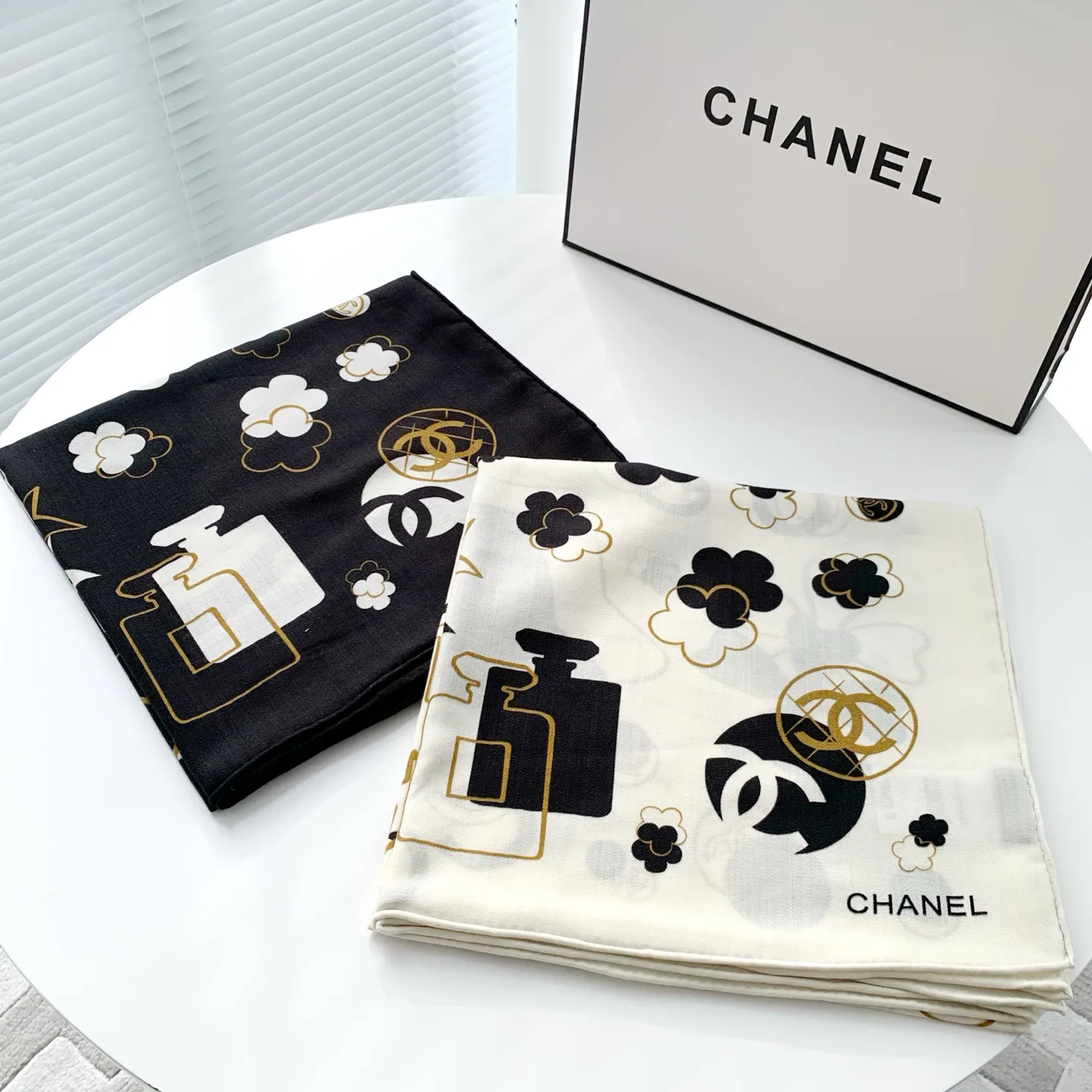Шарфы Chanel 110404
