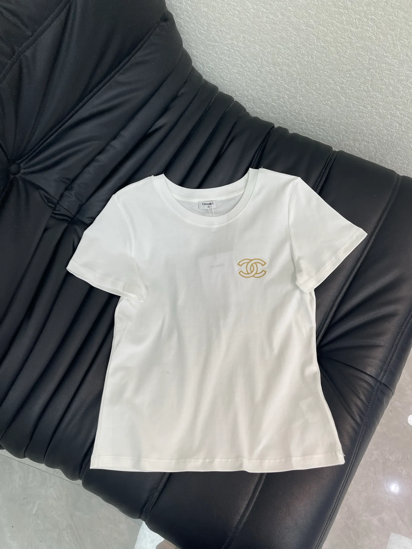 Футболки Женские Chanel 14351381
