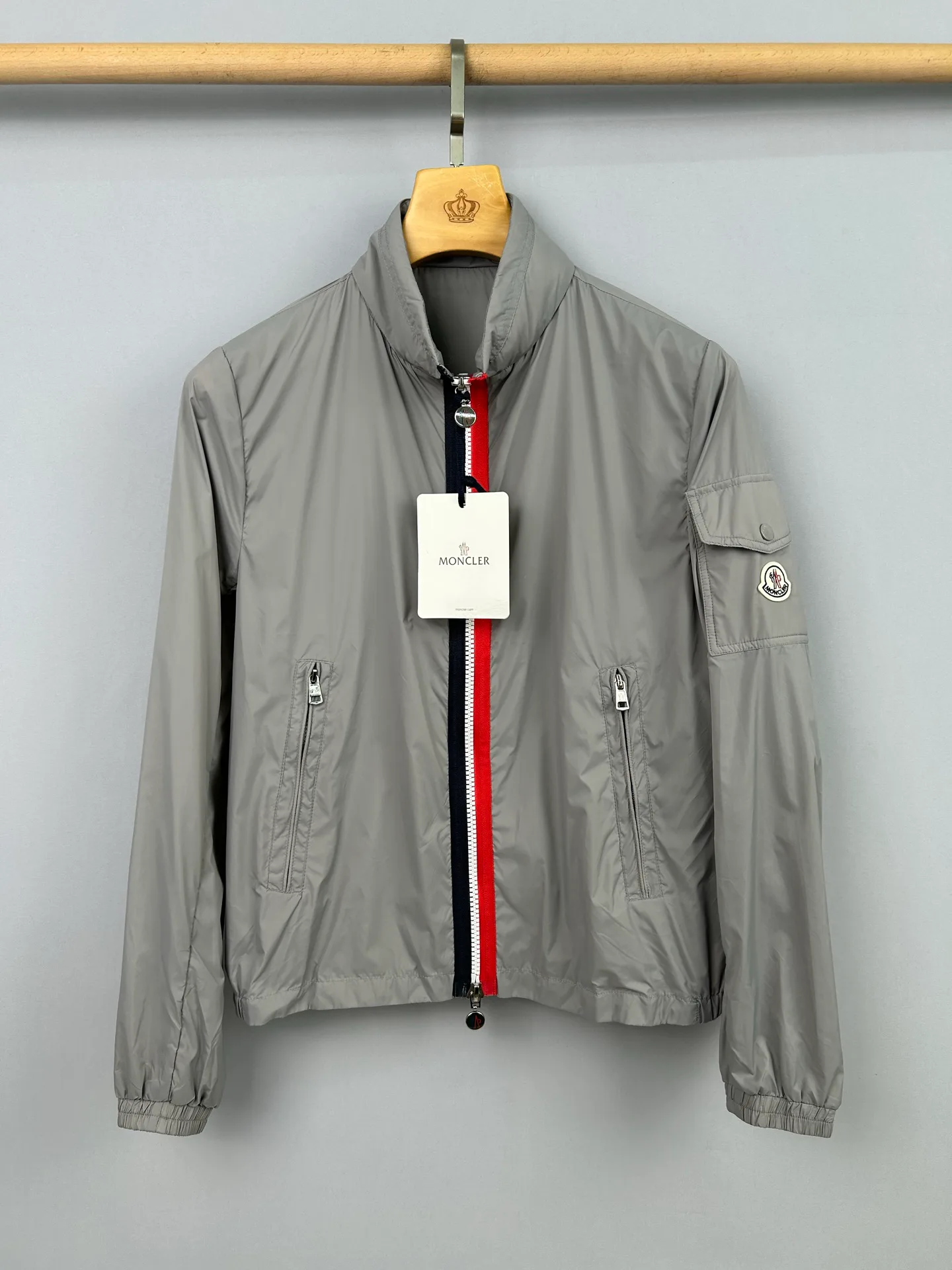 Куртки И Пуховики Мужские Moncler 13137531