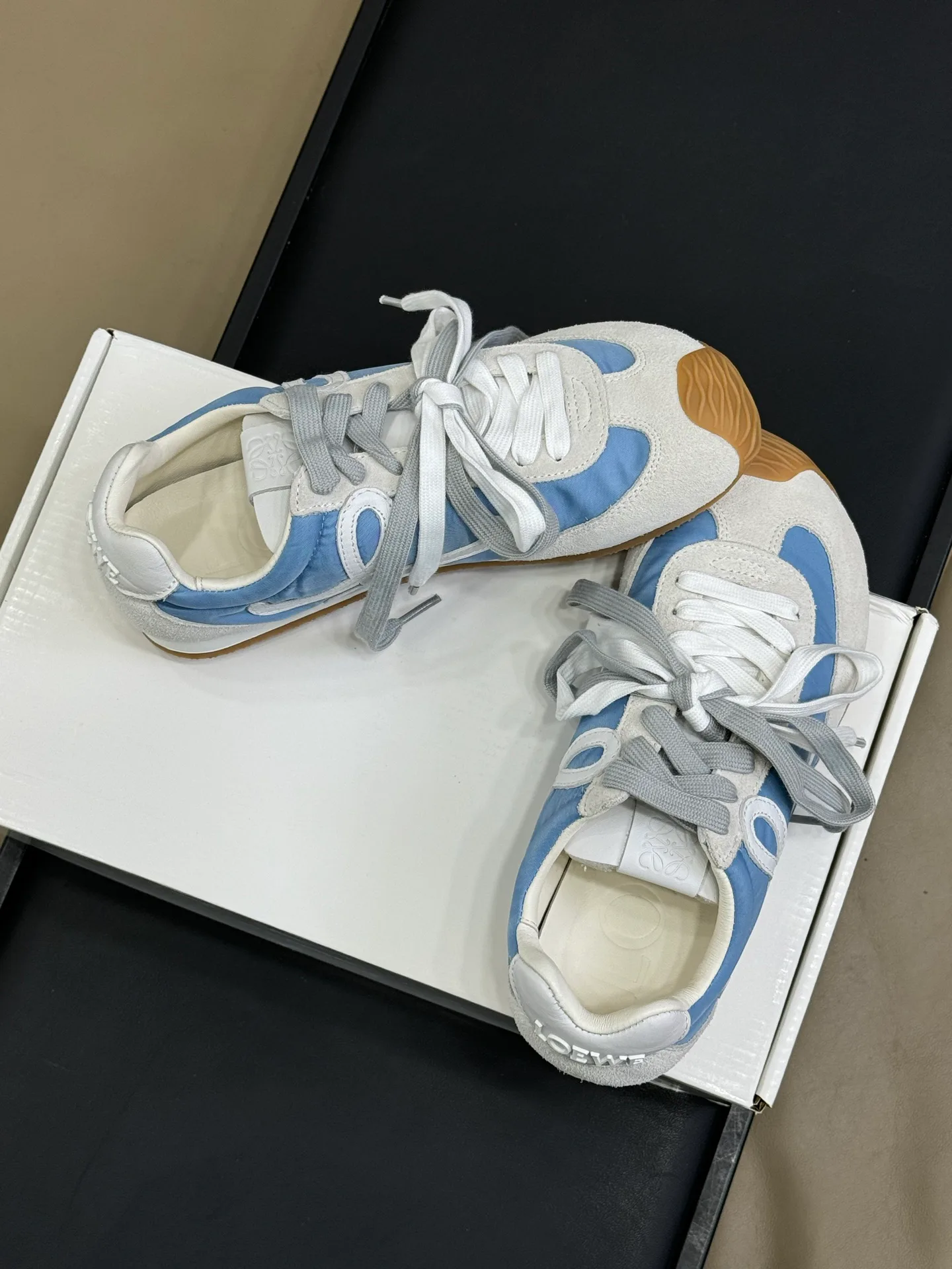 Кроссовки Женские Loewe 48686