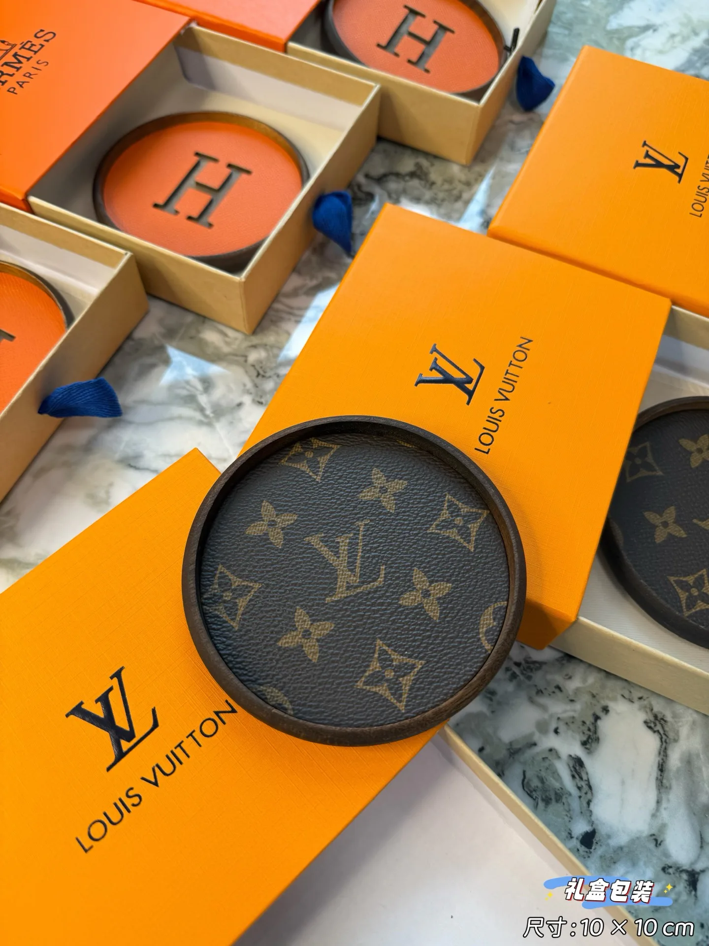 Посуда Louis Vuitton 1853382