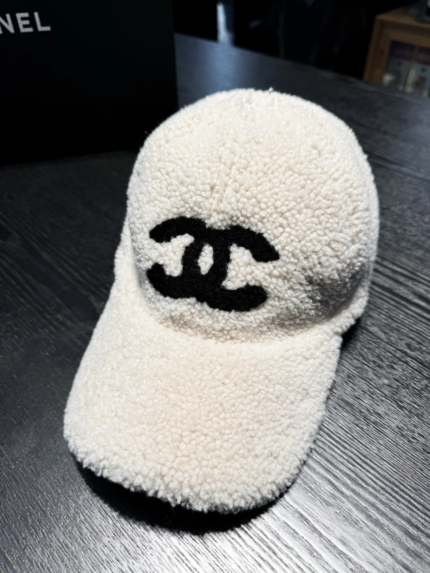 Головные Уборы Chanel 5000420