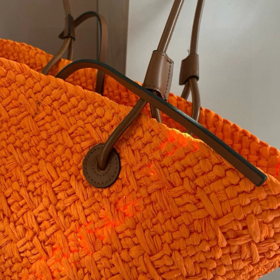 Классические Сумки Женские Loewe 11633343