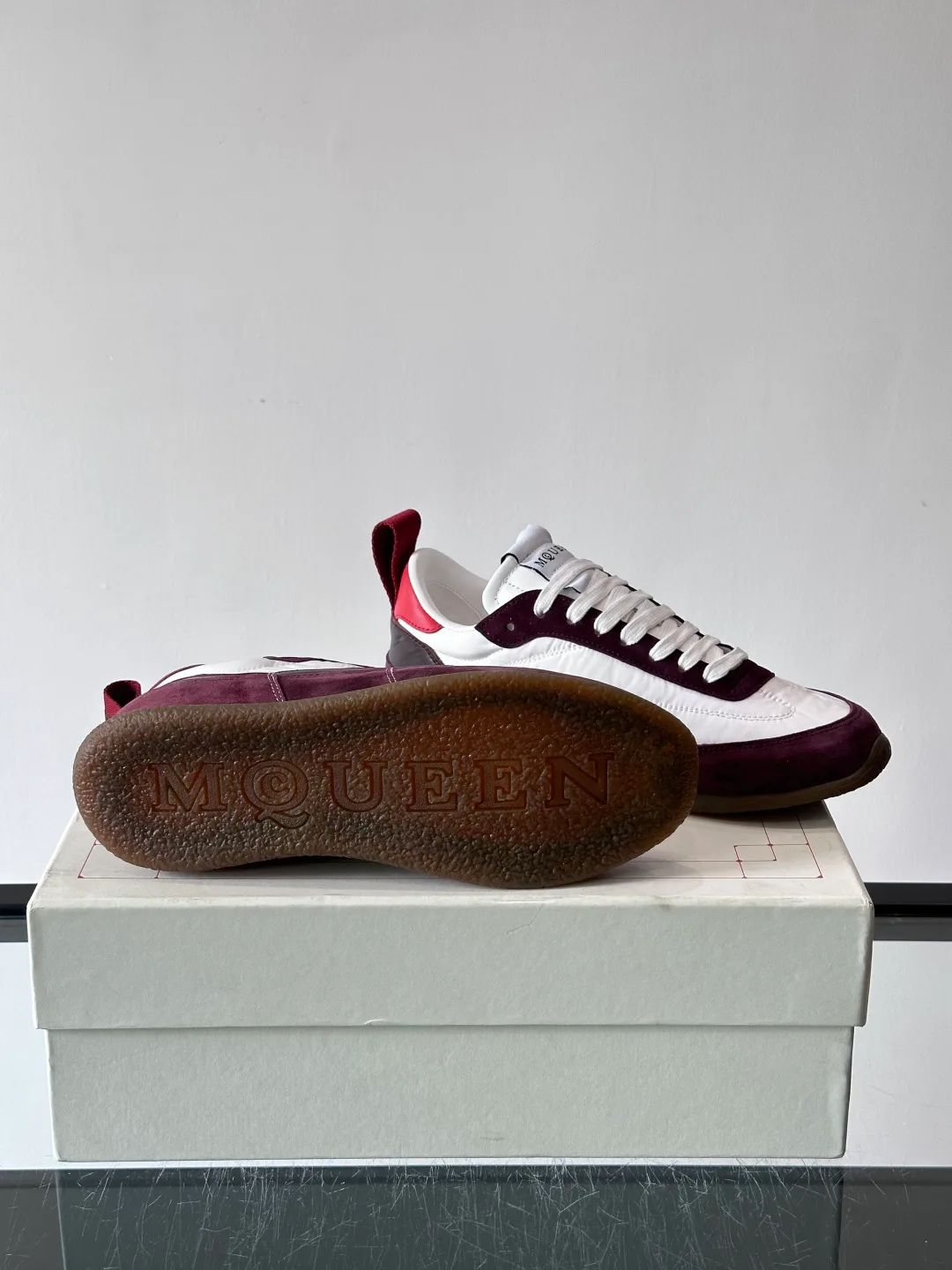 Кроссовки Женские Alexander Mcqueen 11228446