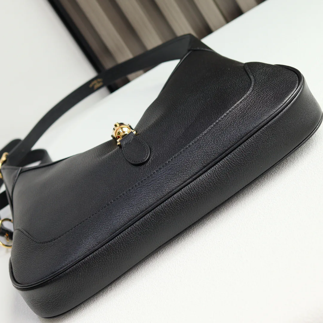 Классические Сумки Женские Gucci 12960227