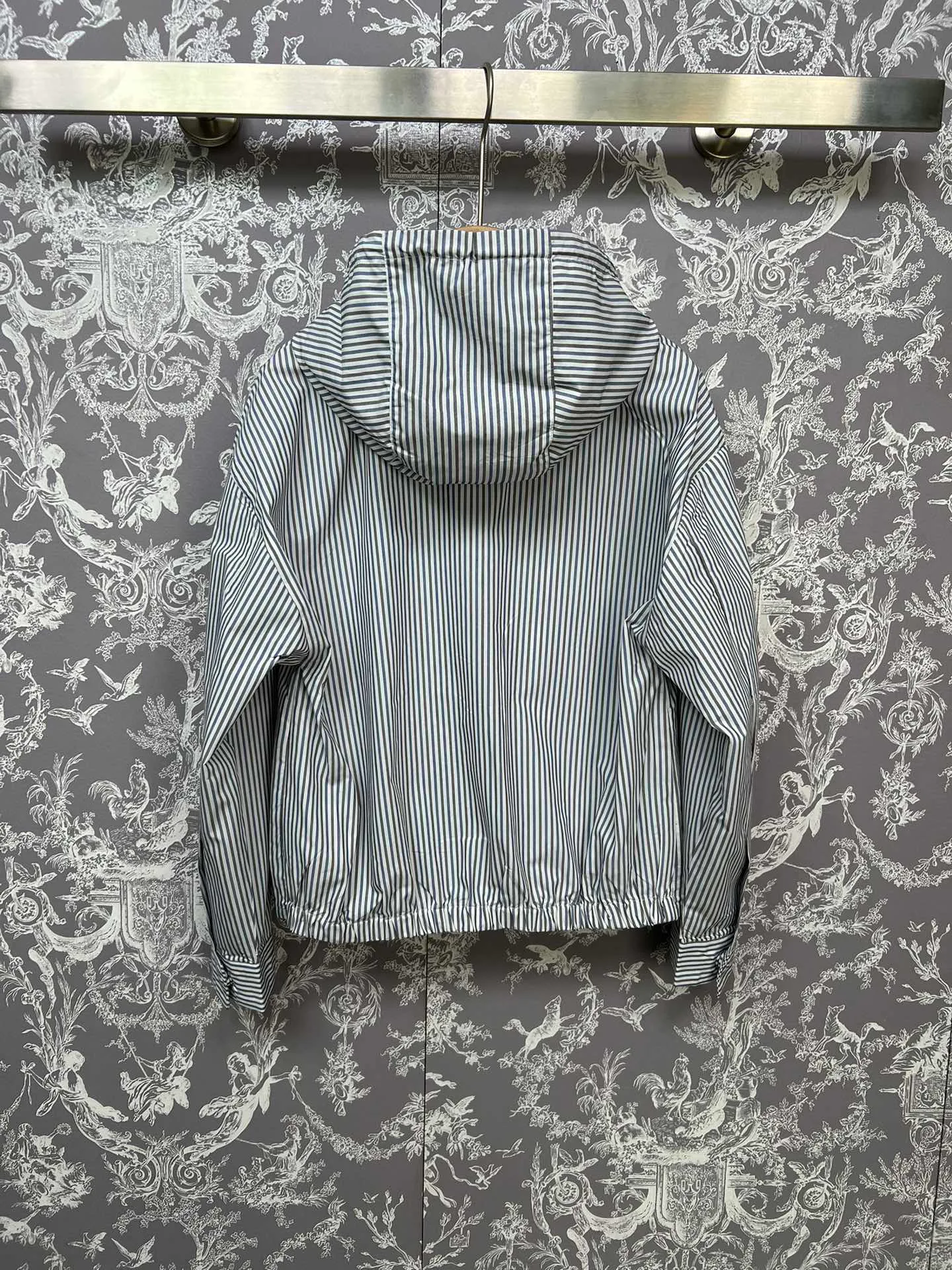 Куртки И Пуховики Женские Prada 32926