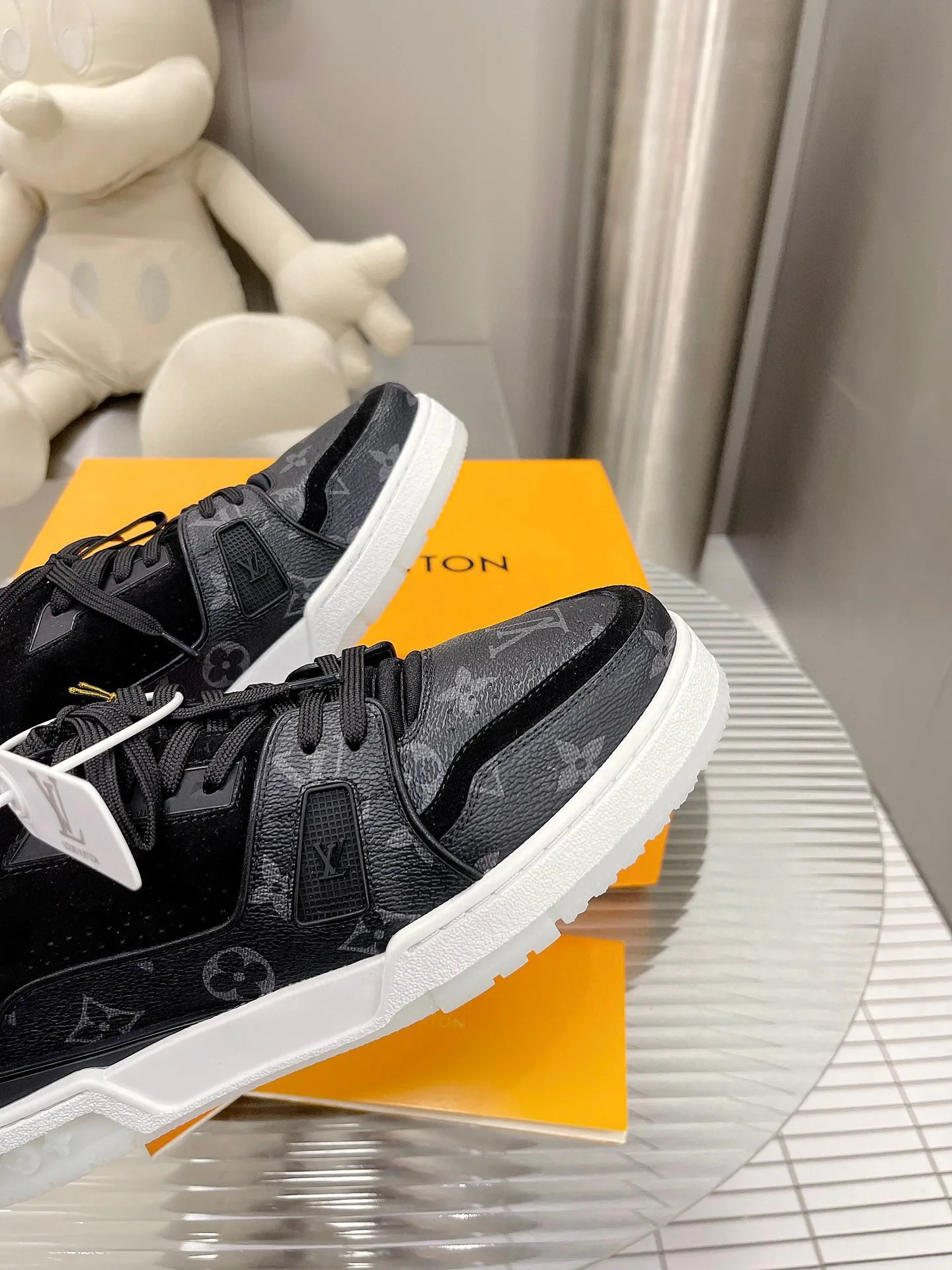 Кроссовки Женские Louis Vuitton 311413