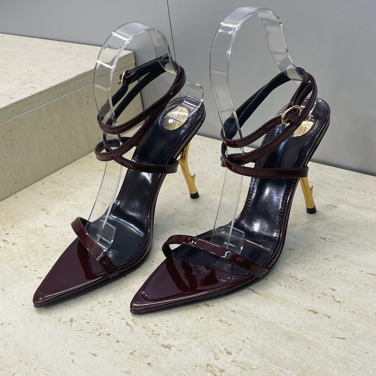 Босоножки Женские Saint Laurent 3009102