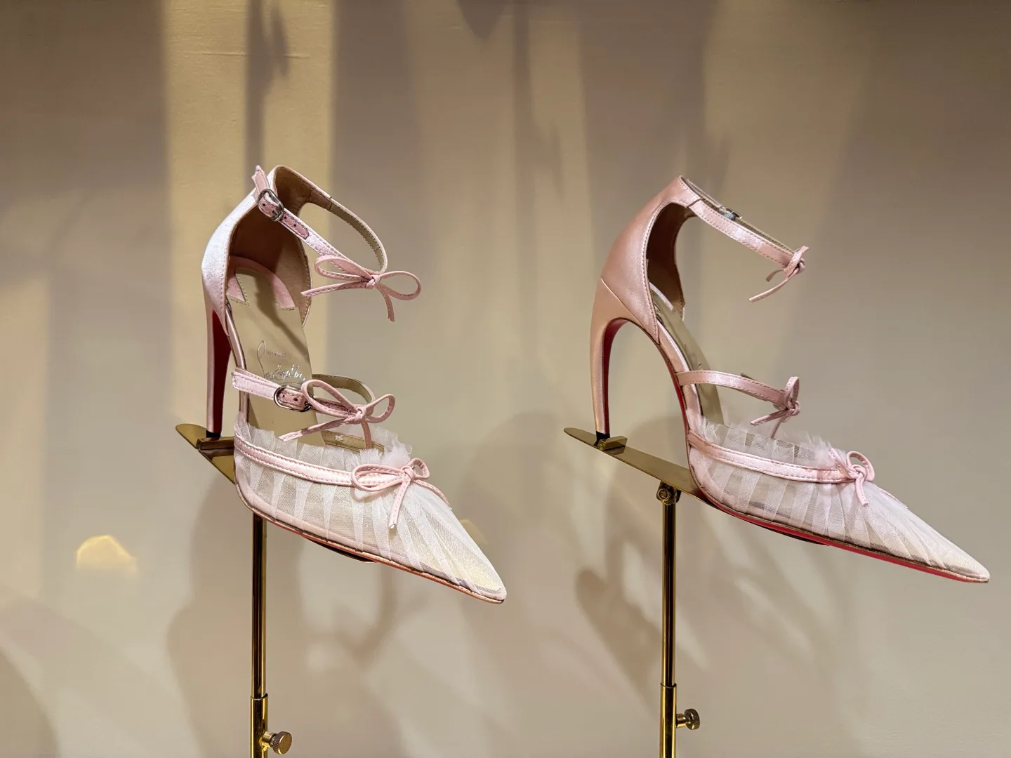 Туфли Женские Christian Louboutin 4743786