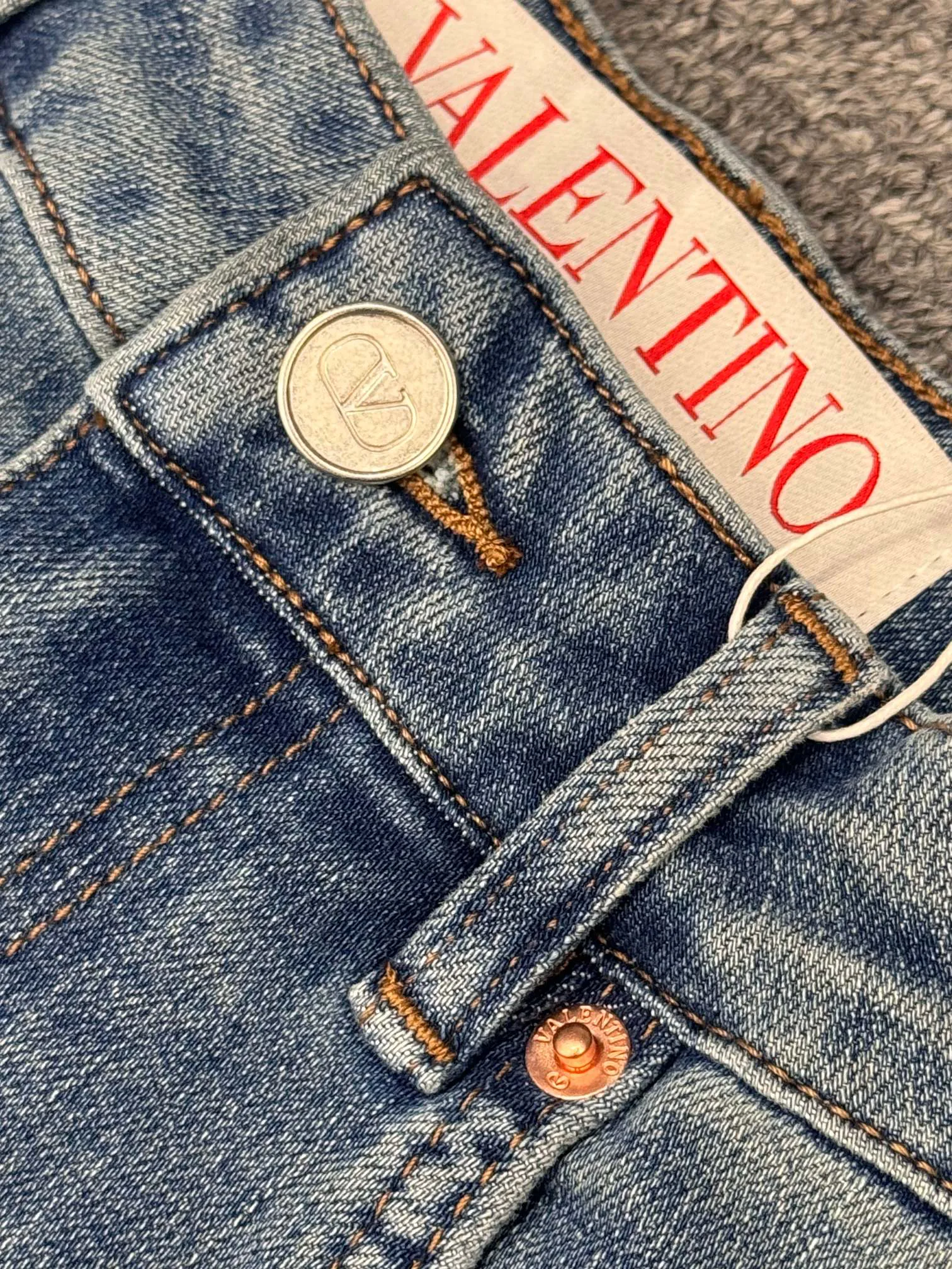 Джинсы Женские Valentino 11676671