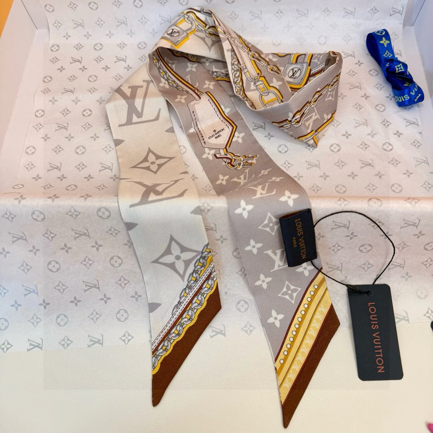 Платки Louis Vuitton 12918466