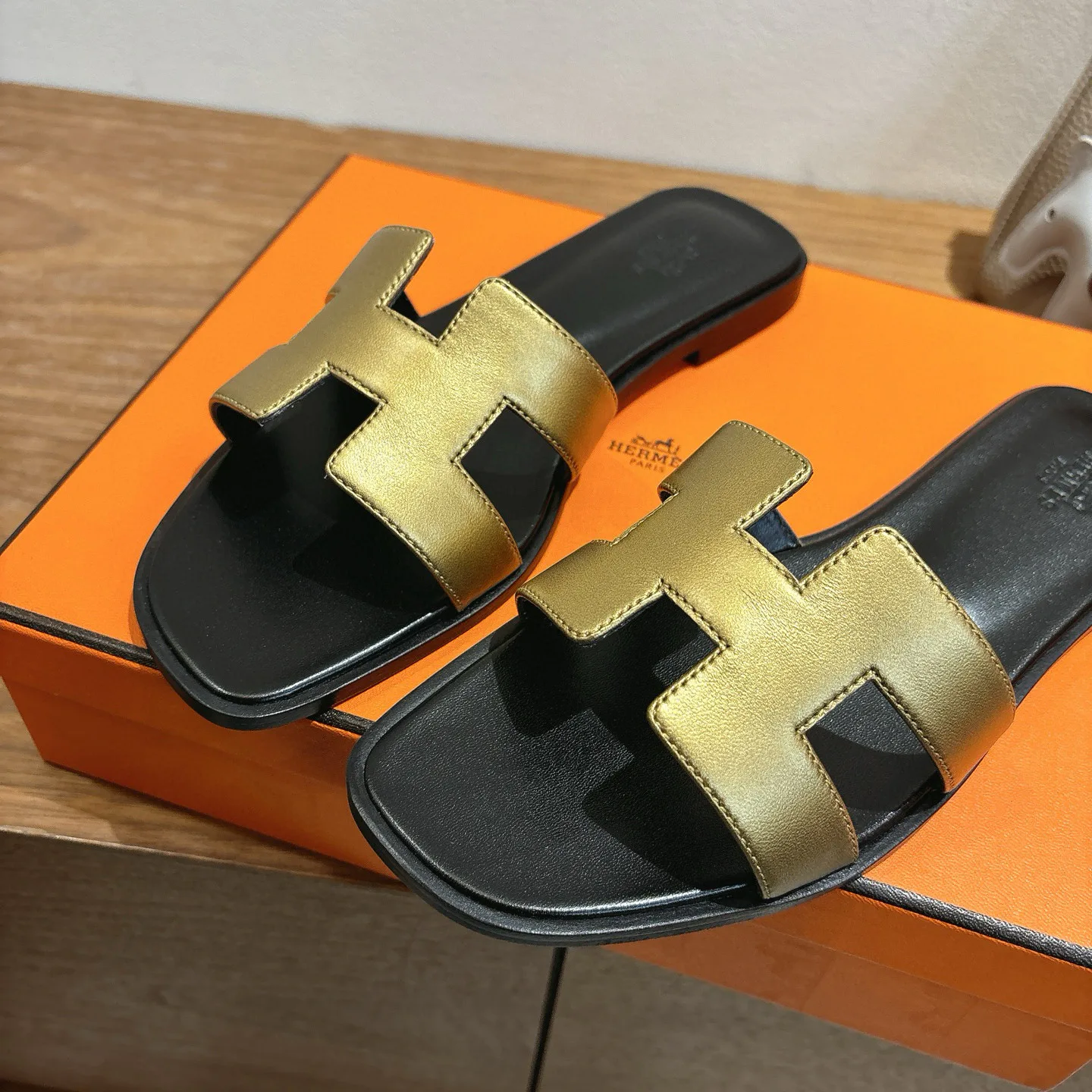 Шлепанцы Женские Hermes 396978