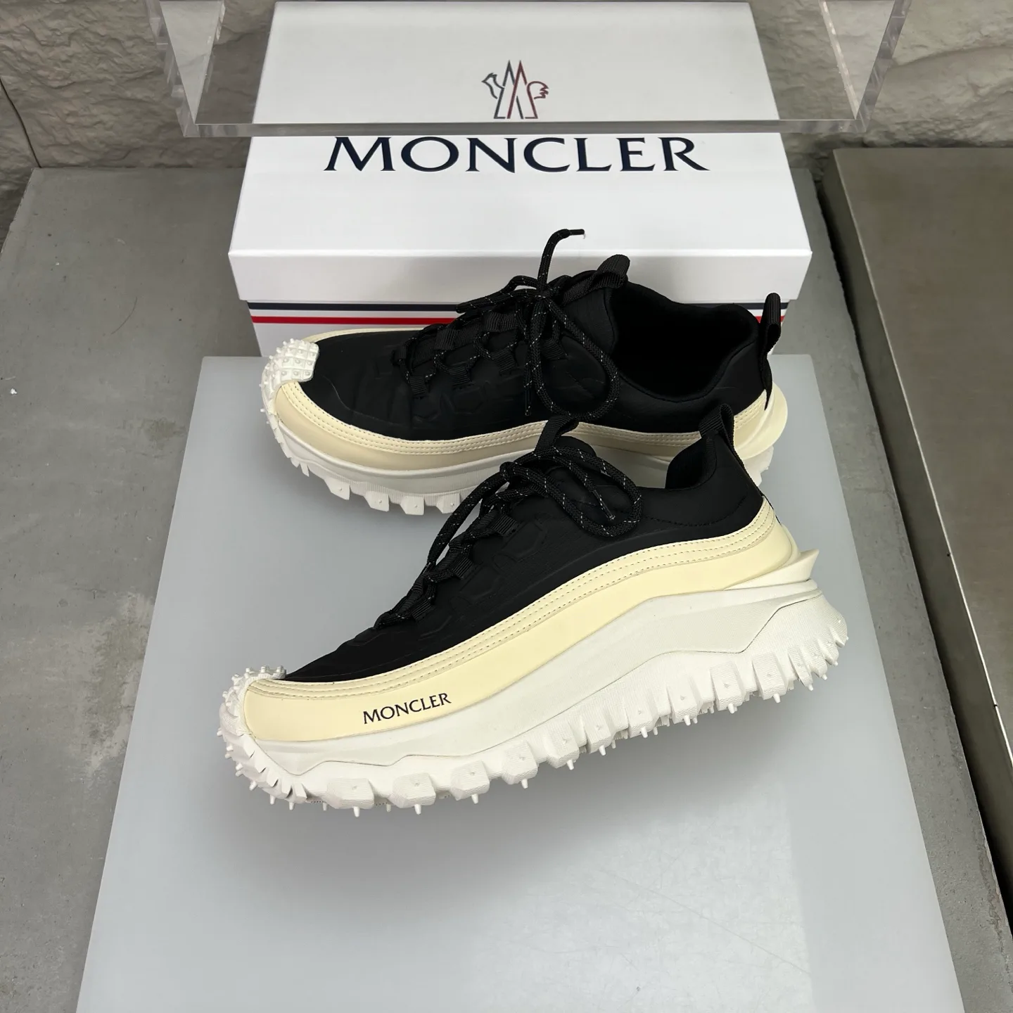 Кроссовки Мужские Moncler 11638090