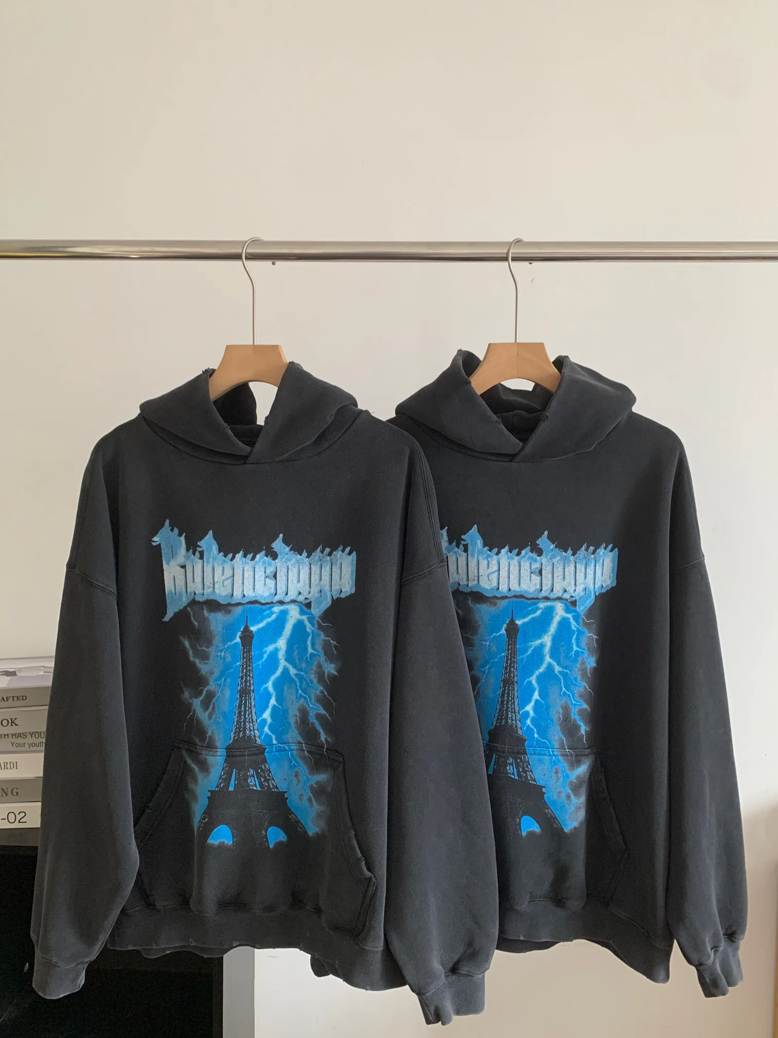 Свитшоты И Худи Женские Balenciaga 18131453