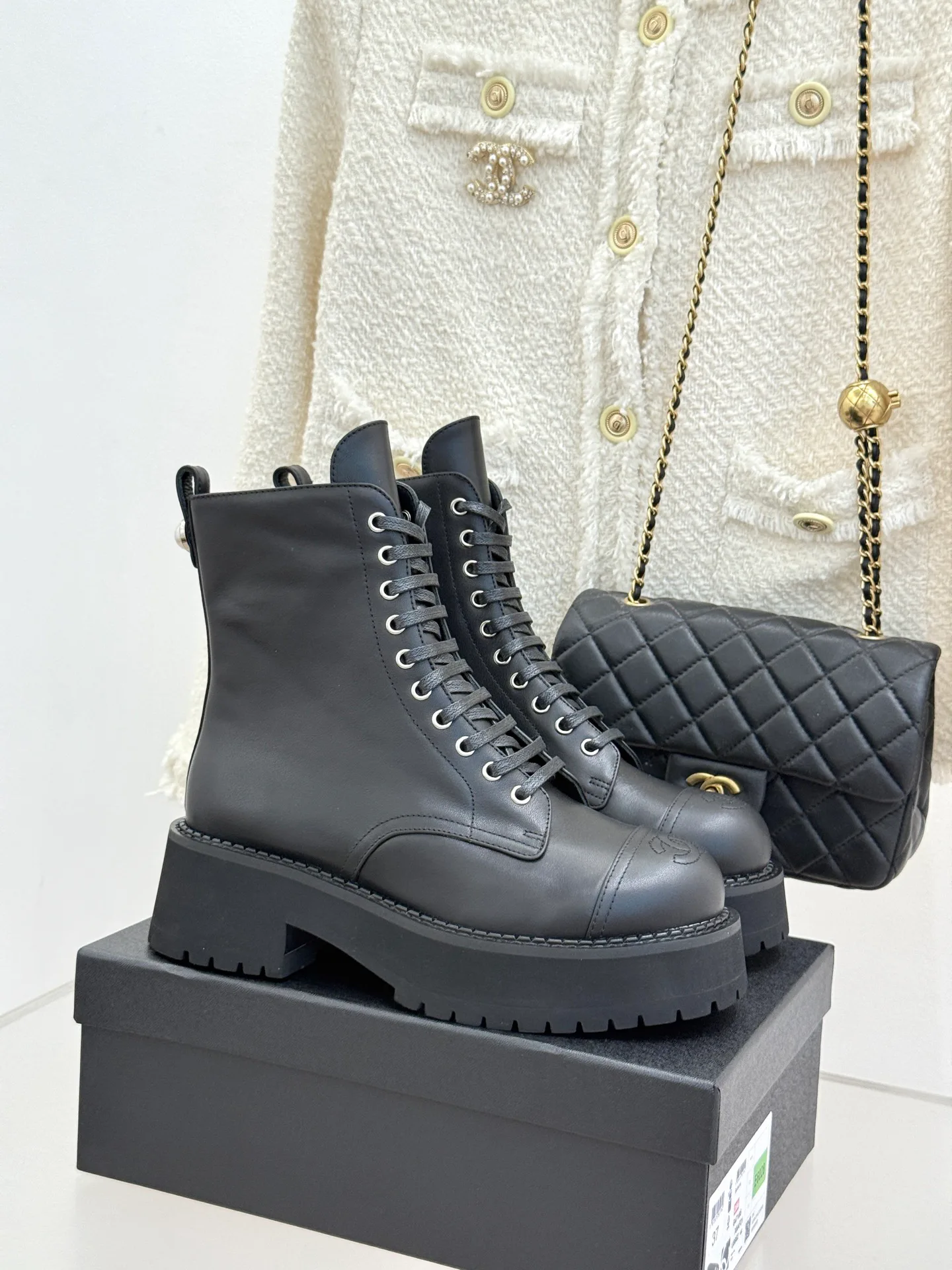 Ботинки Женские Chanel 19780083