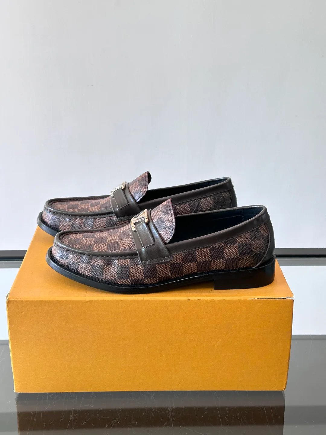 Лоферы И Туфли Мужские Louis Vuitton 18770834