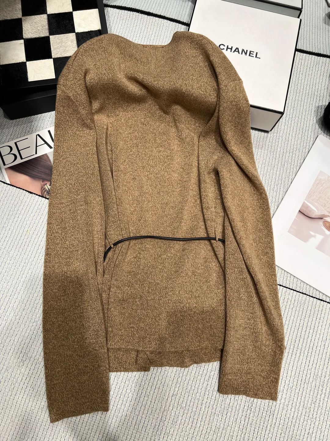 Джемперы И Свитеры Женские Chanel 18138260