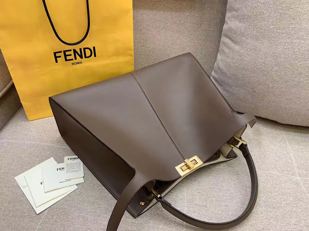 Классические Сумки Женские Fendi 10644809