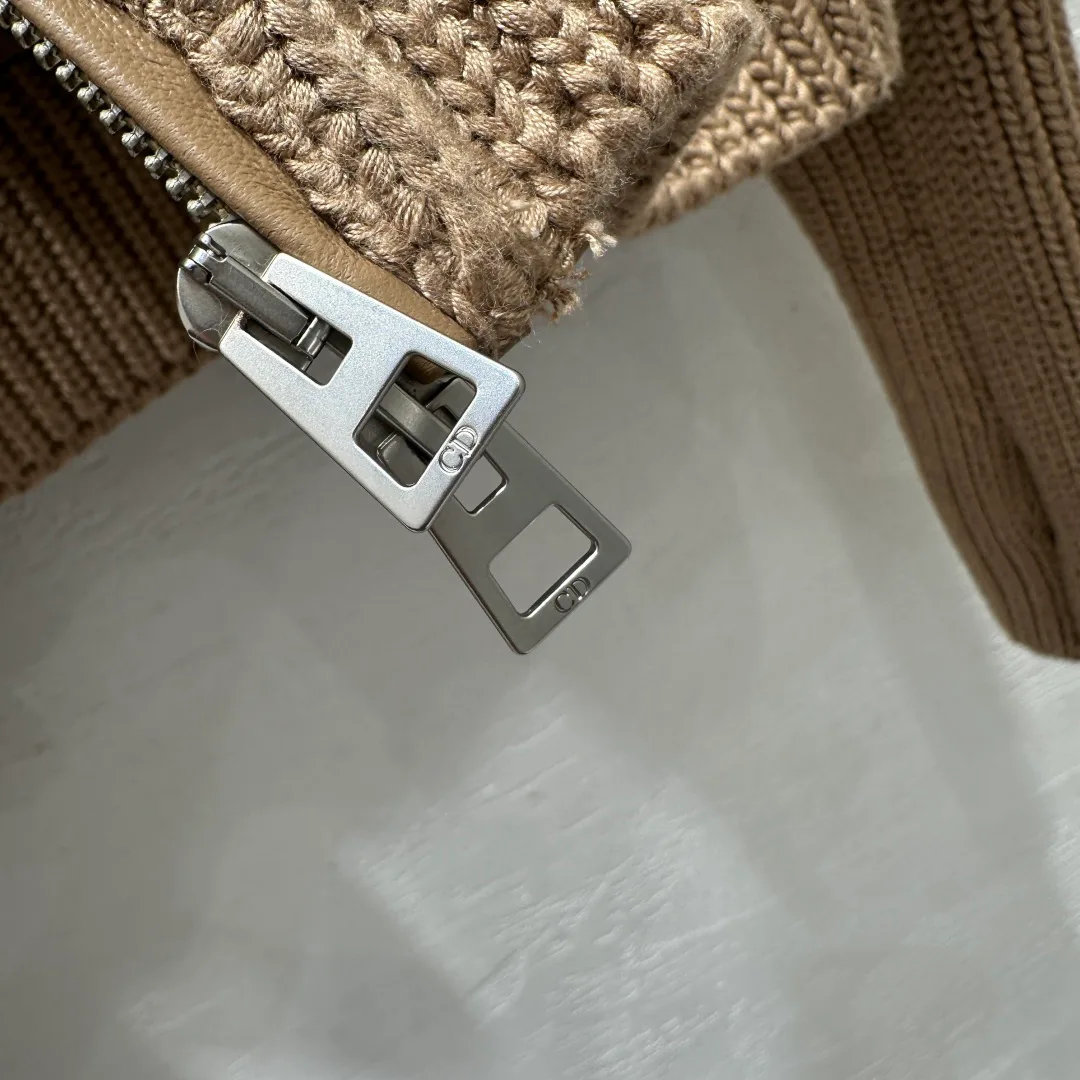 Куртки И Пуховики Женские Christian Dior 409122