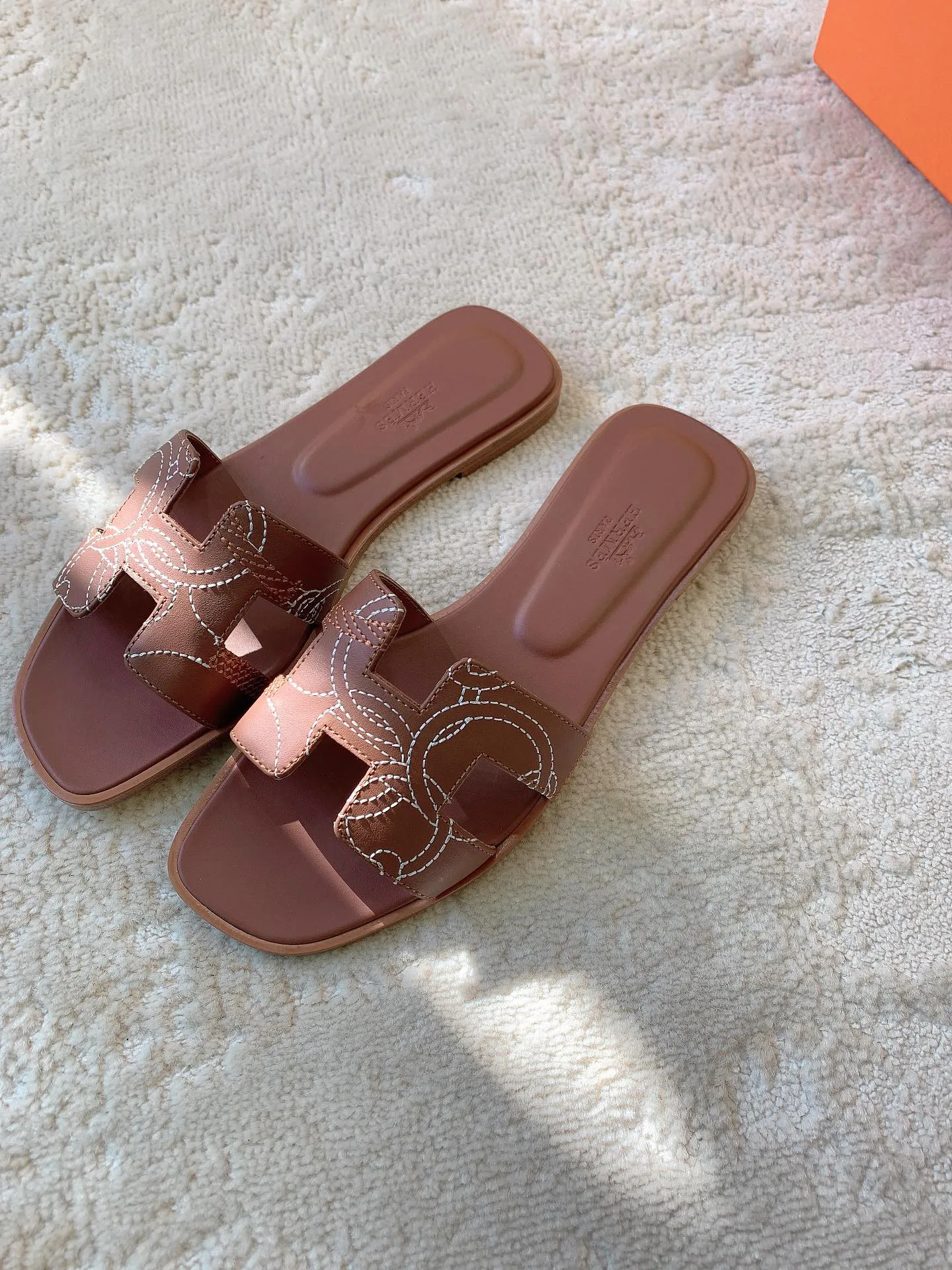 Шлепанцы Женские Hermes 2211609