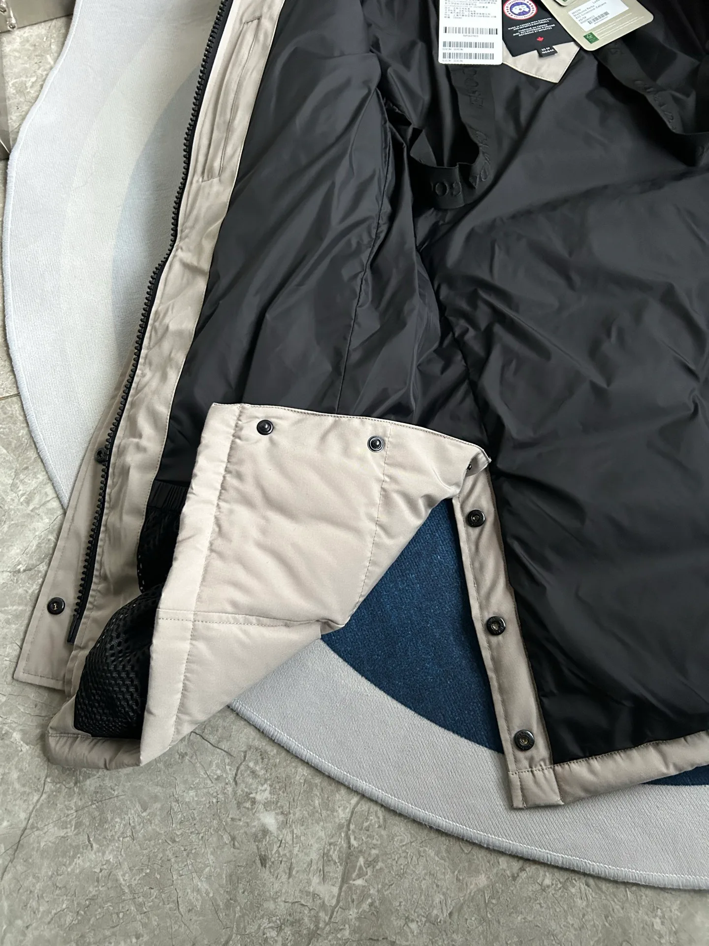 Куртки И Пуховики Женские Canada Goose 18007219