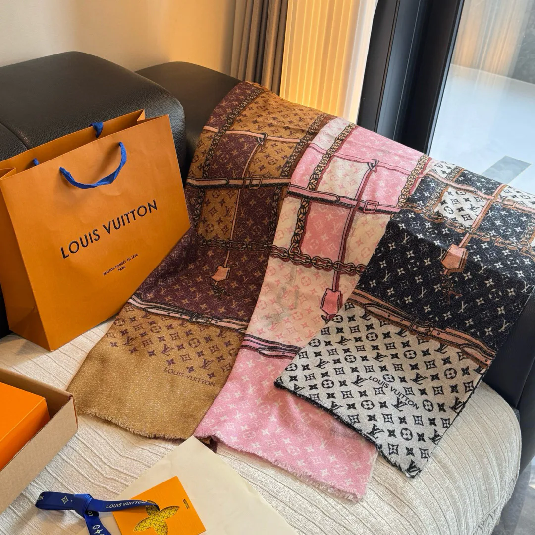 Шарфы Louis Vuitton 387038