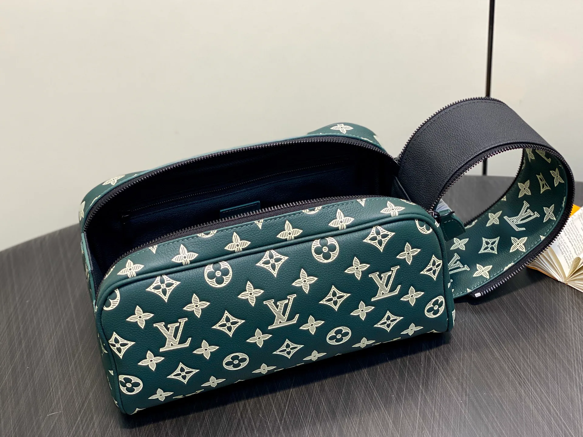 Дорожные Сумки Женские Louis Vuitton 1327940