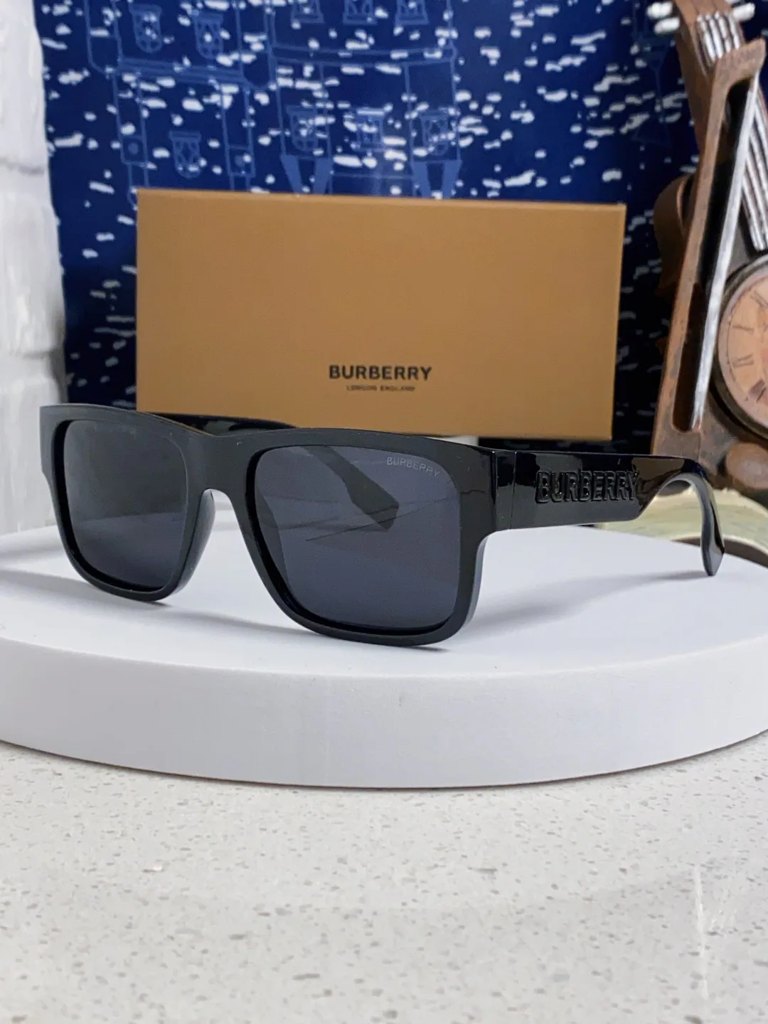 Очки Burberry 16872412