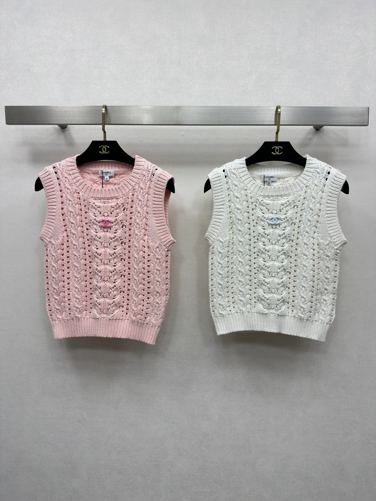 Жилеты Женские Chanel 11484047