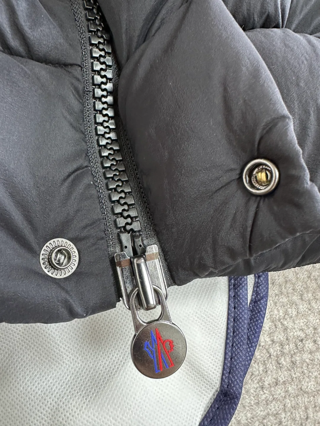 Жилеты Женские Moncler 18794664