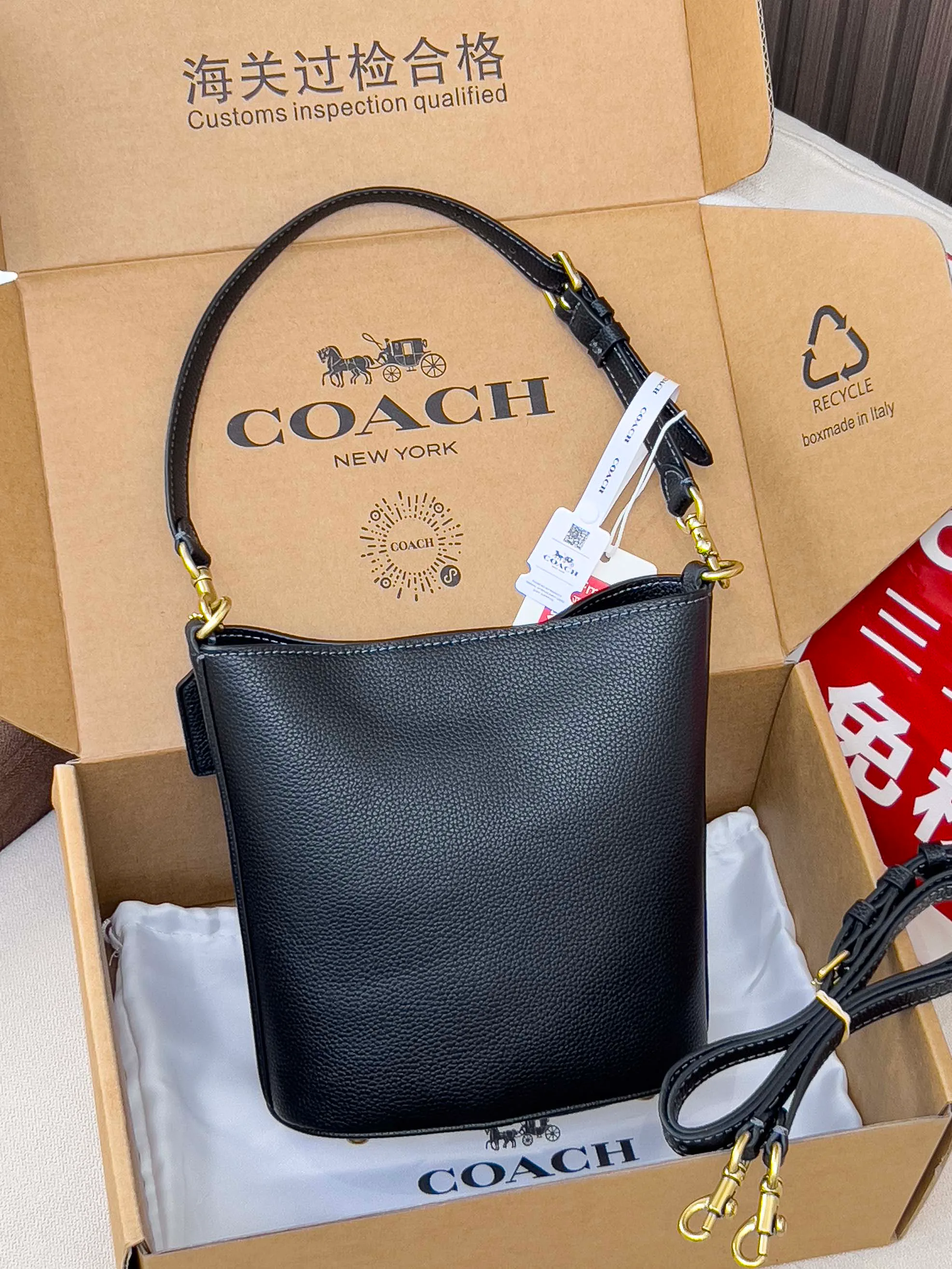 Классические Сумки Женские Coach 14334694