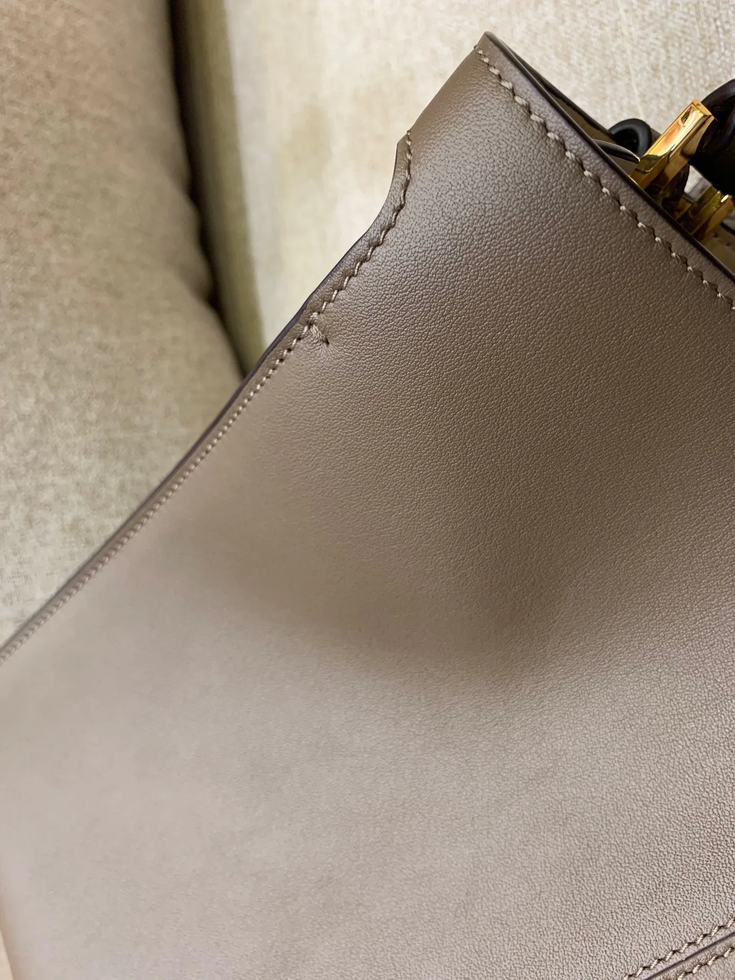 Классические Сумки Женские Fendi 10644807