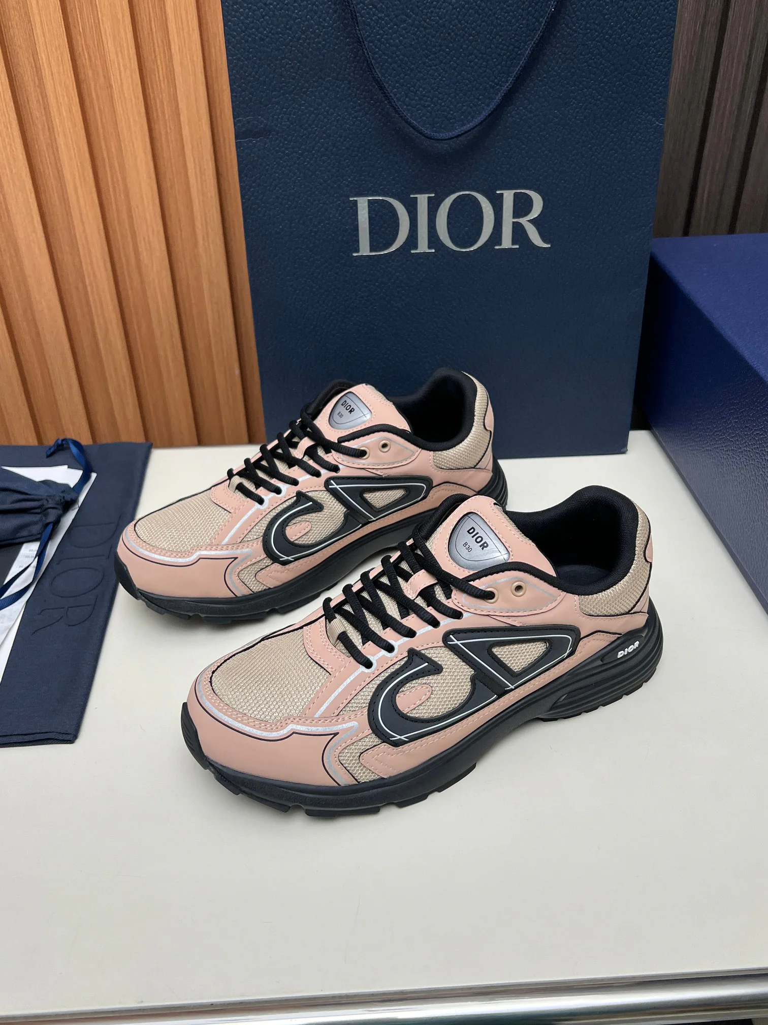 Кроссовки Женские Christian Dior 13406941