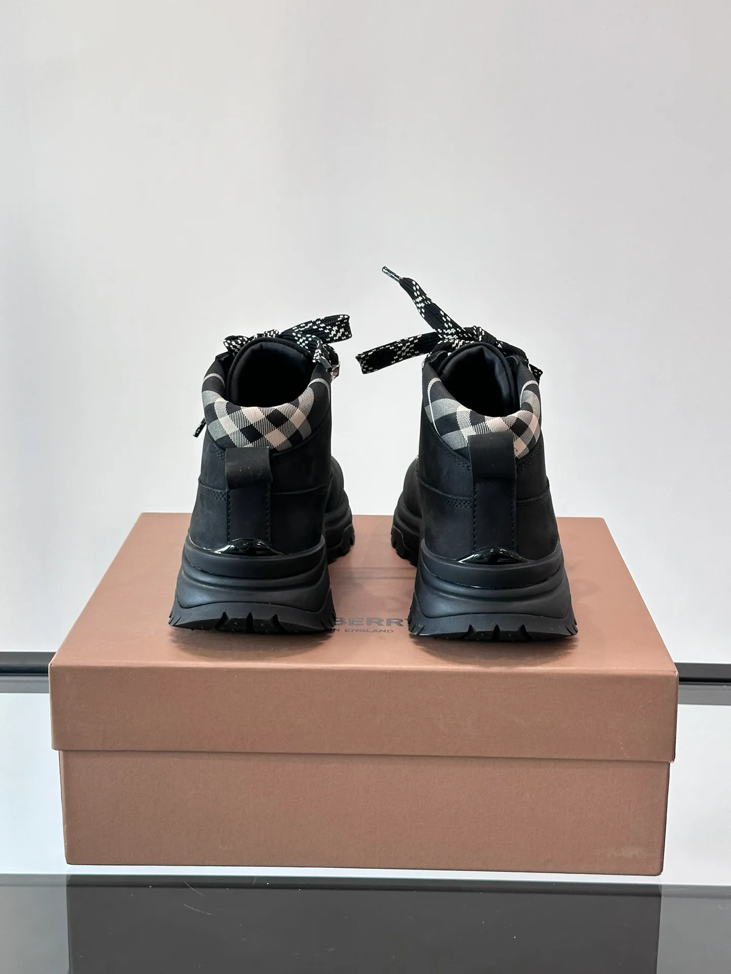 Кроссовки Мужские Burberry 848751