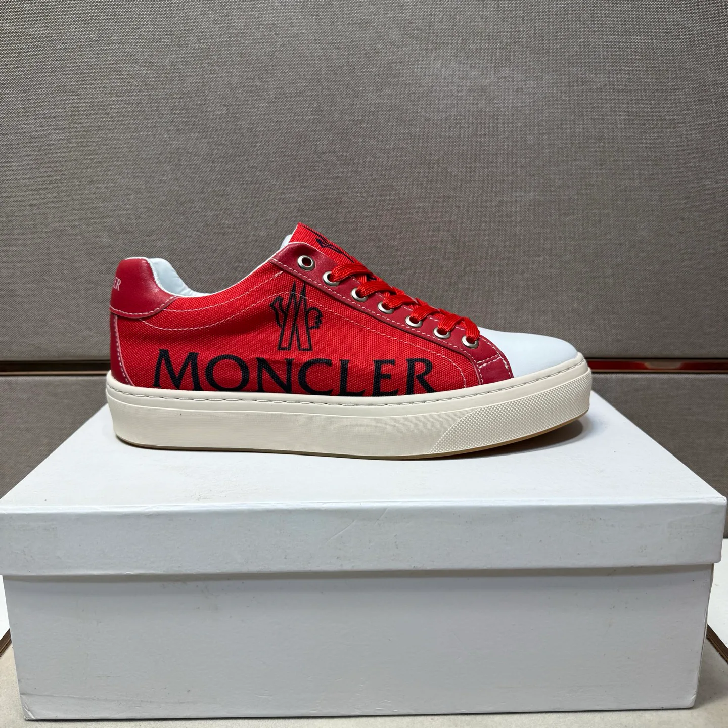 Кроссовки Мужские Moncler 498068