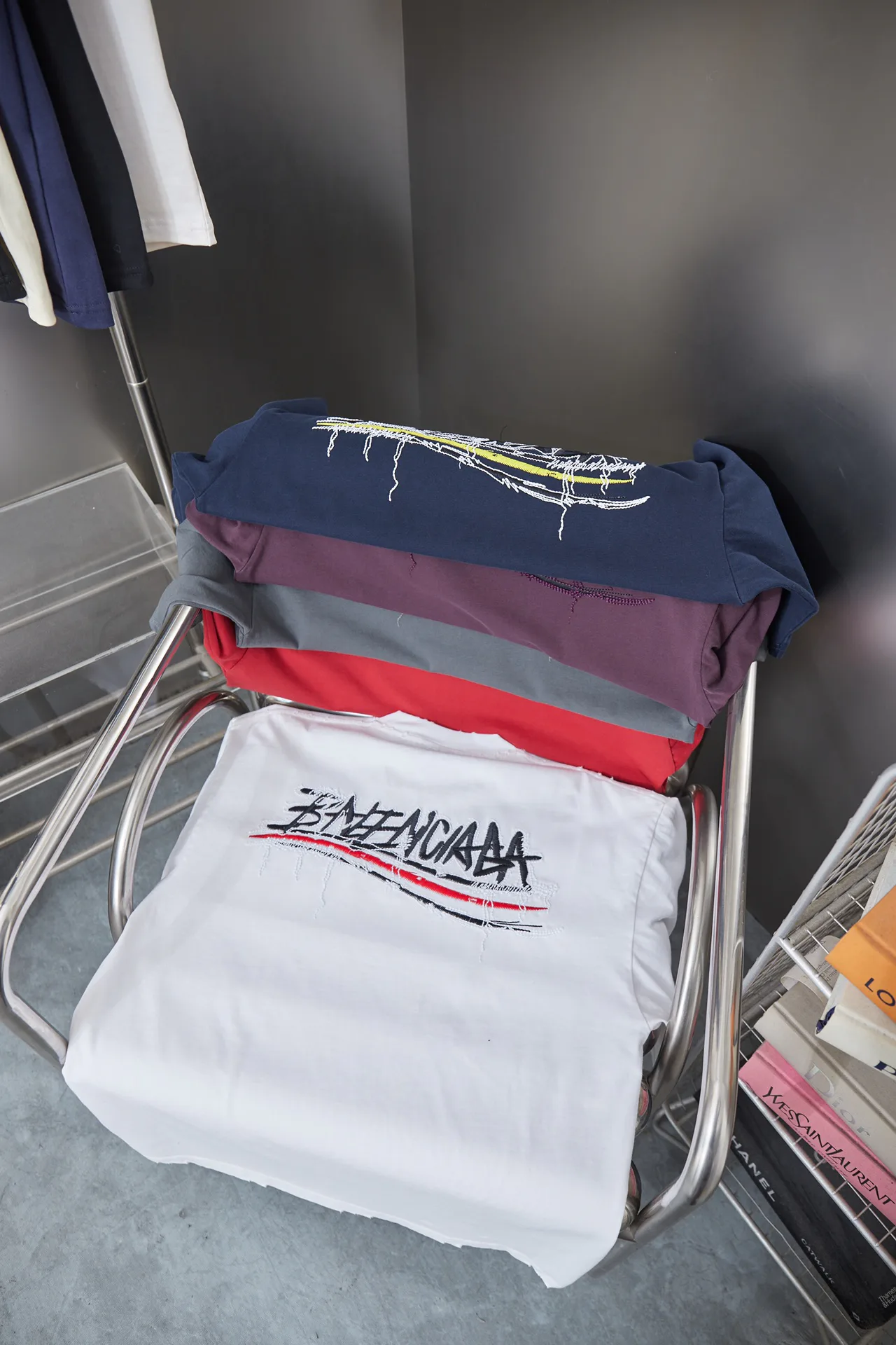 Футболки Женские Balenciaga 10937938