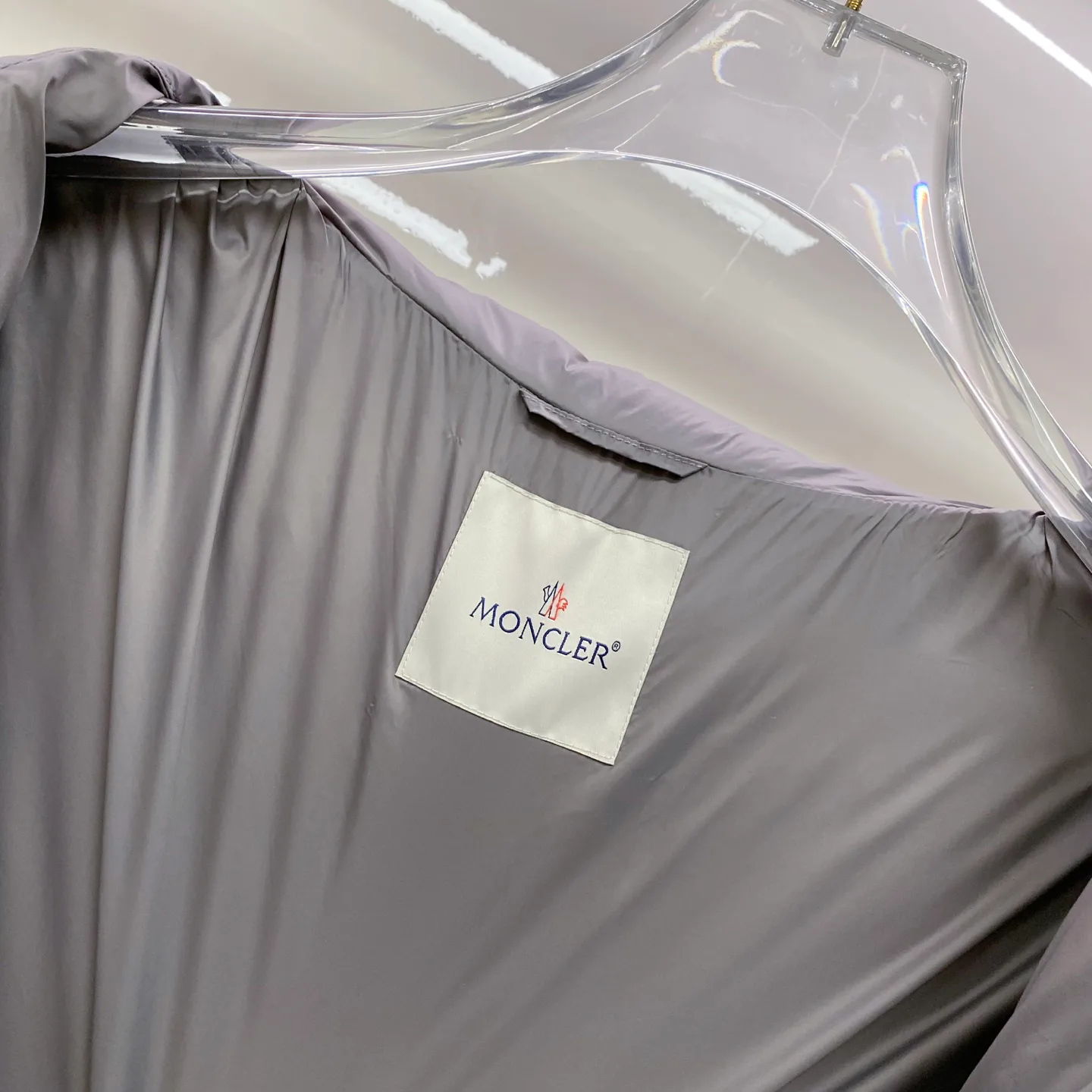 Куртки И Пуховики Мужские Moncler 1129754