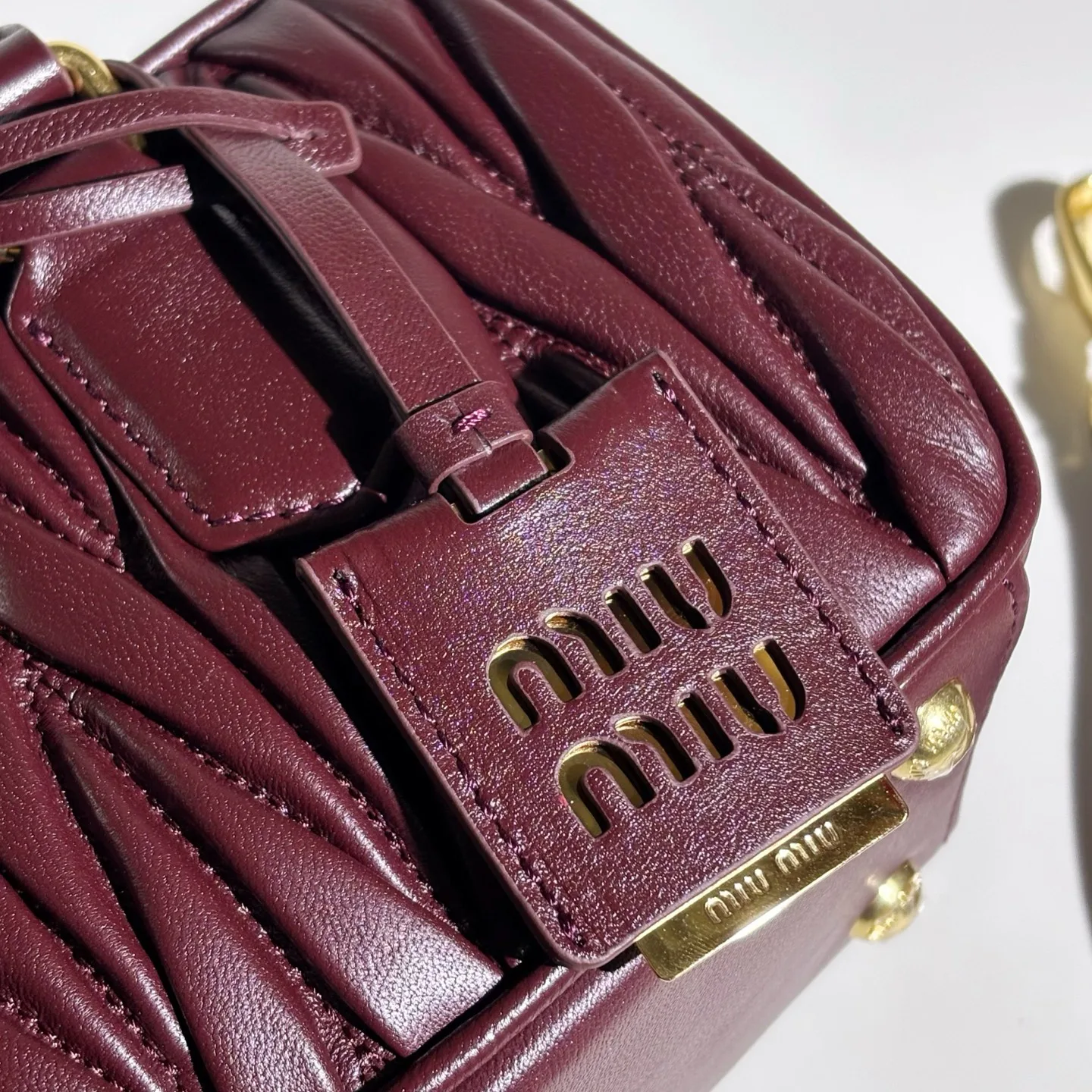 Классические Сумки Женские Miu Miu 12676007