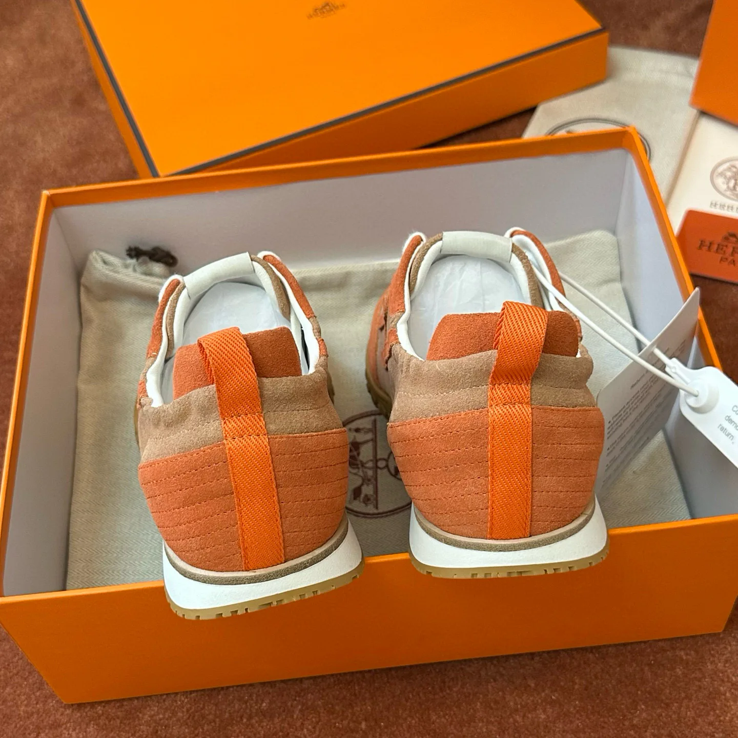 Кроссовки Женские Hermes 22369