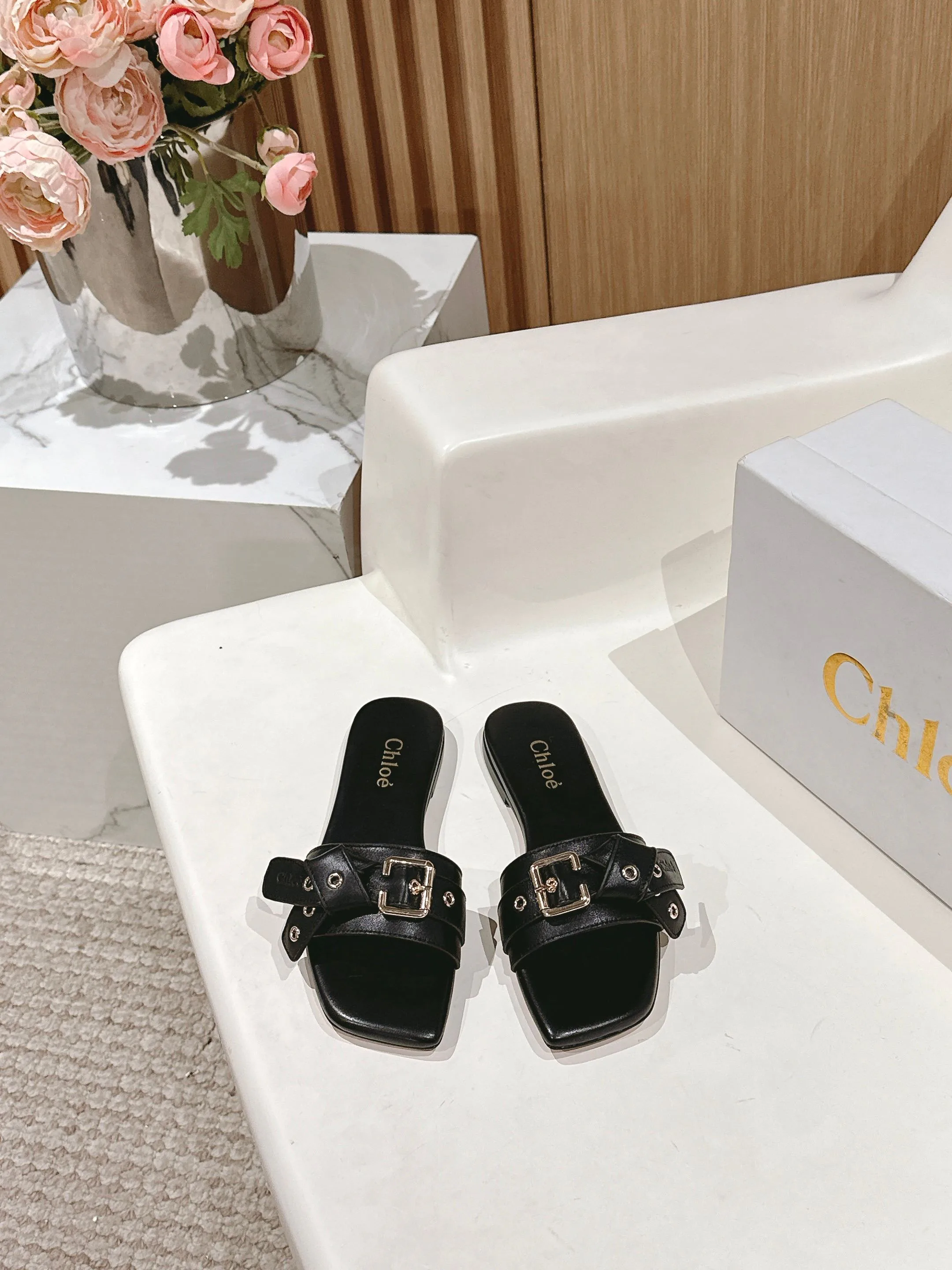 Шлепанцы Женские Chloe 21592