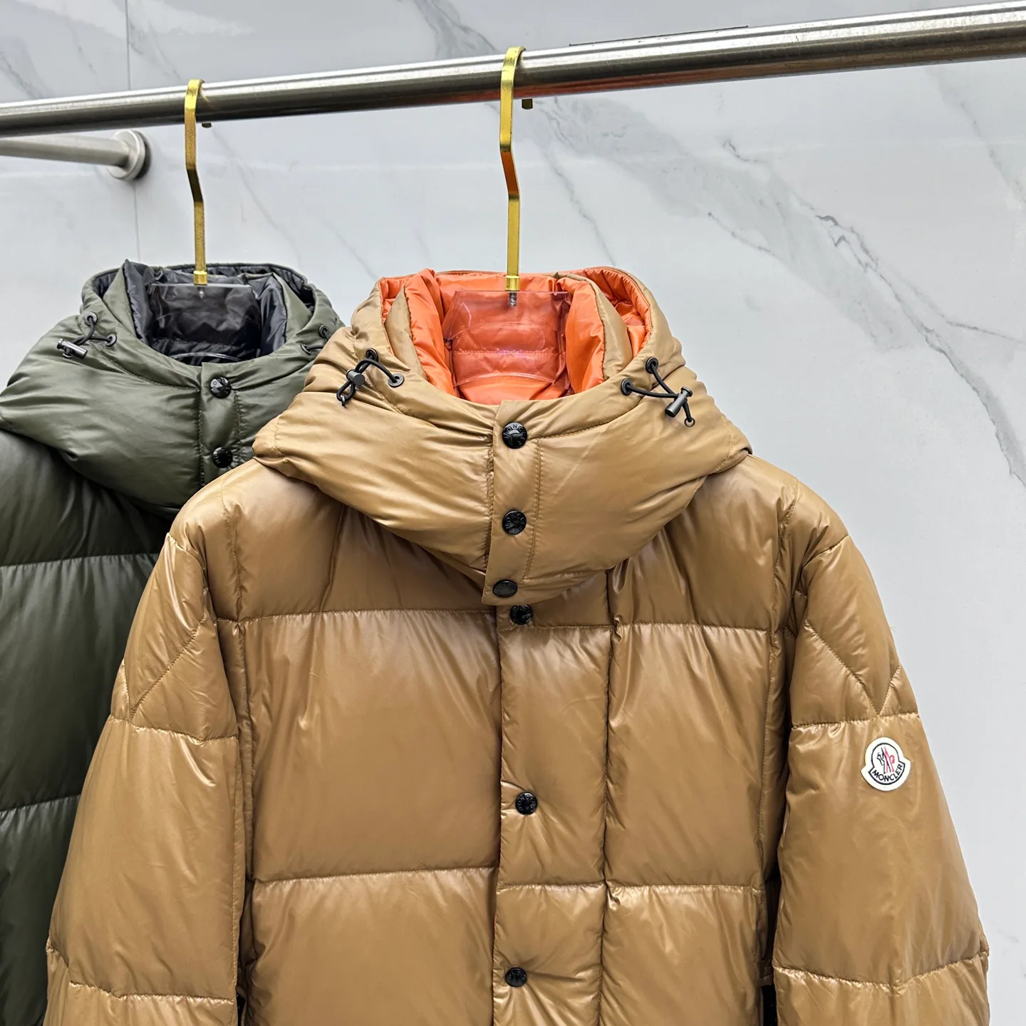 Куртки И Пуховики Мужские Moncler 2237474