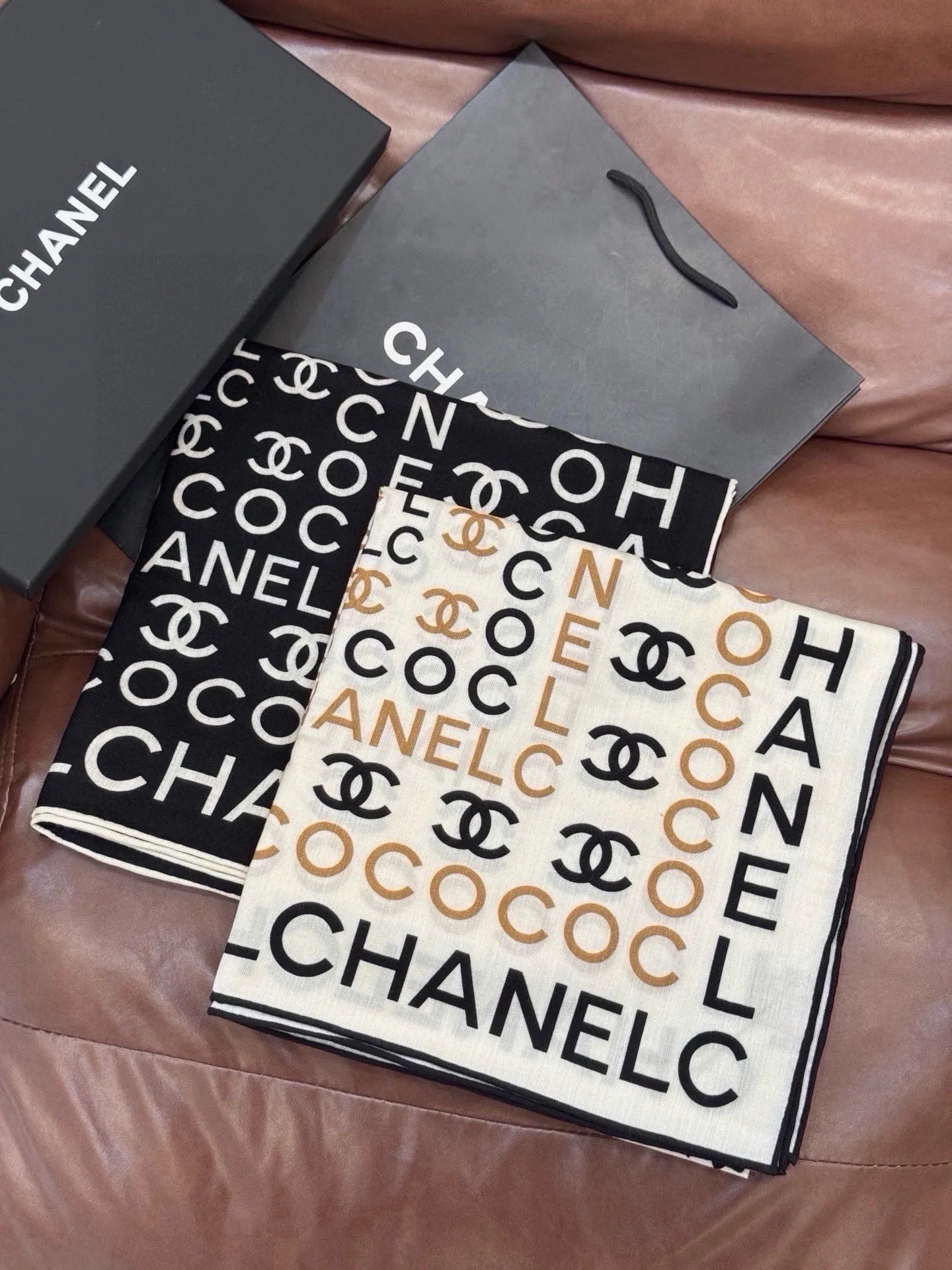 Шарфы Chanel 17631799