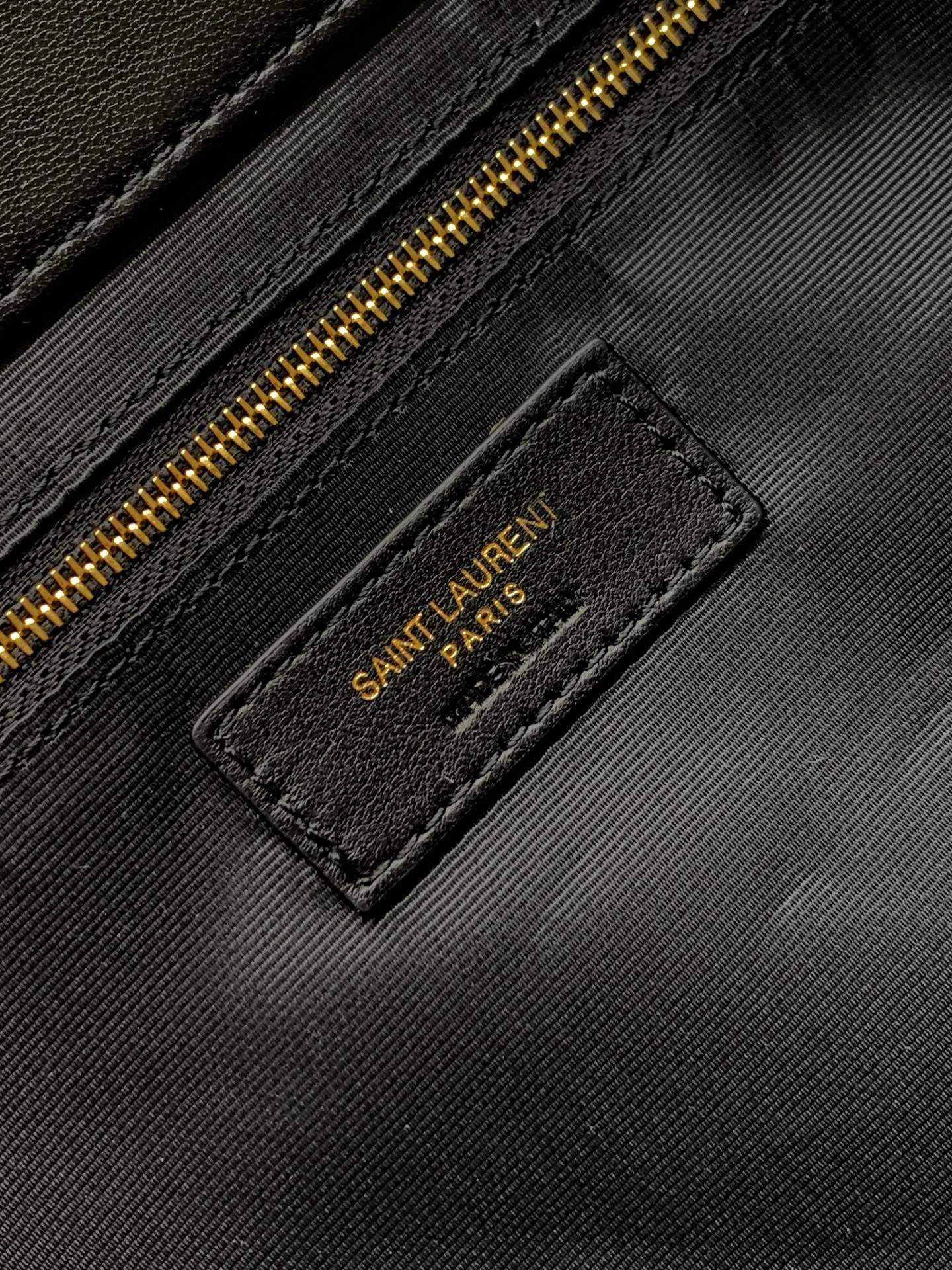 Классические Сумки Женские Saint Laurent 340440