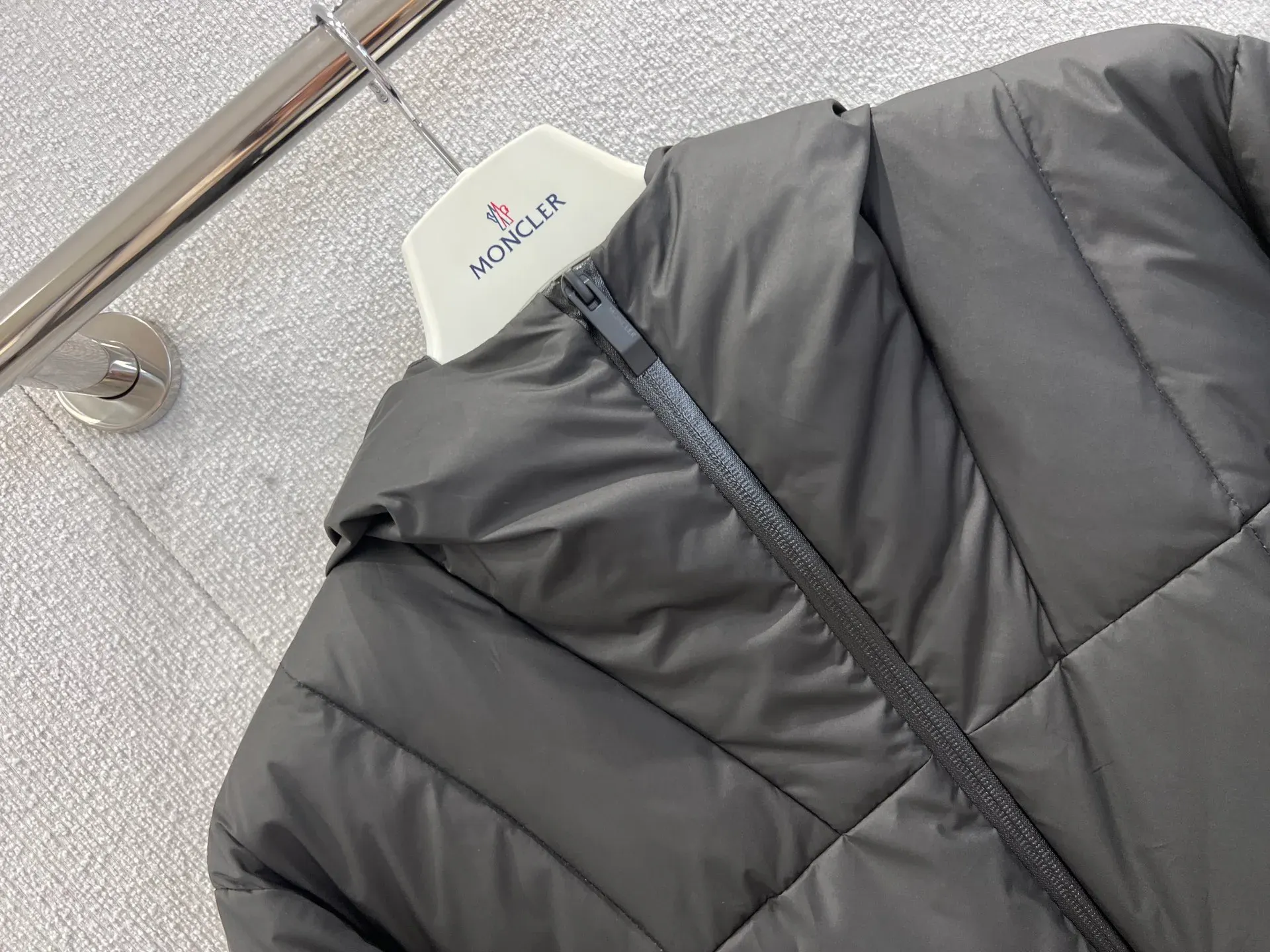 Куртки И Пуховики Женские Moncler 507097