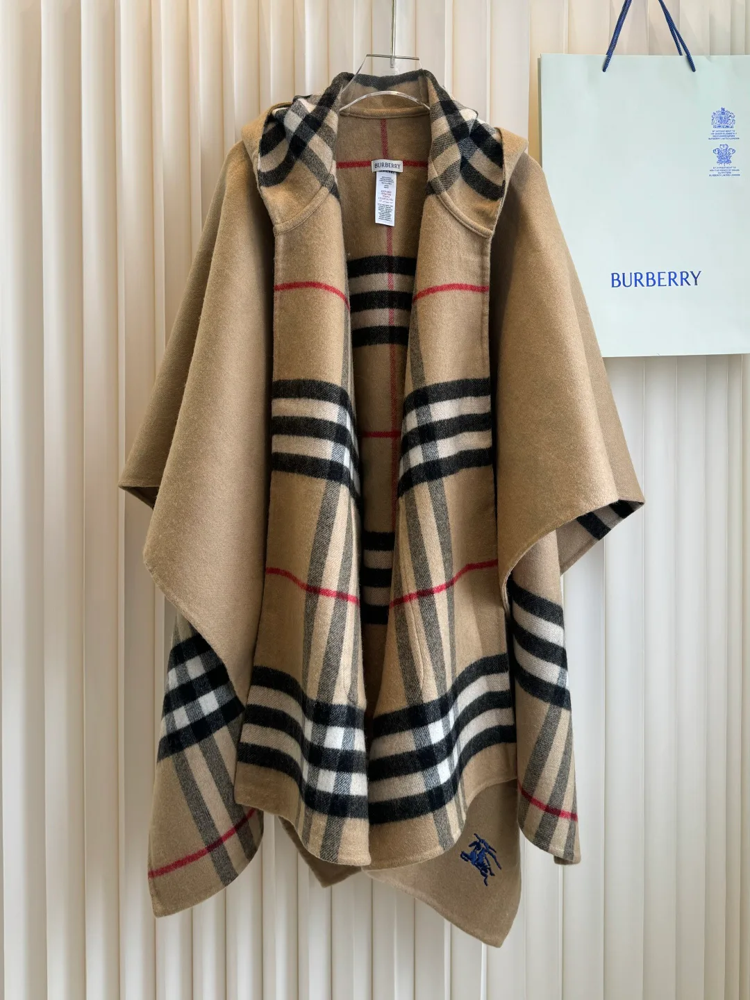 Пальто Женские Burberry 18627277
