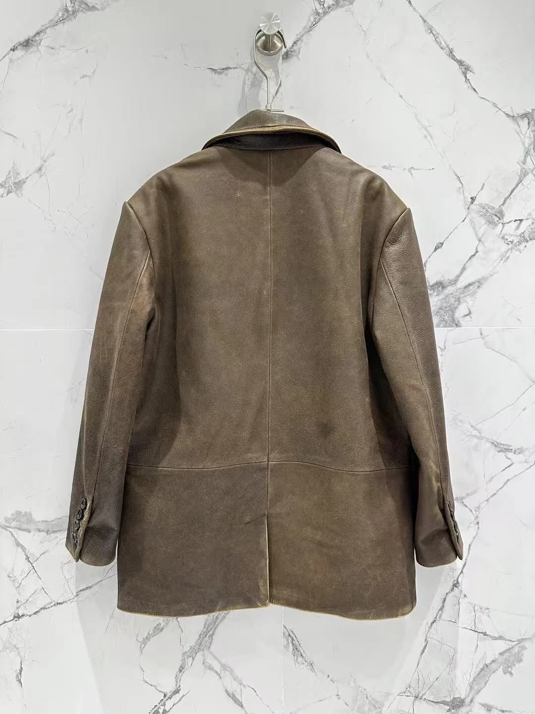 Кожаные Куртки И Дублёнки Женские Prada 13186431